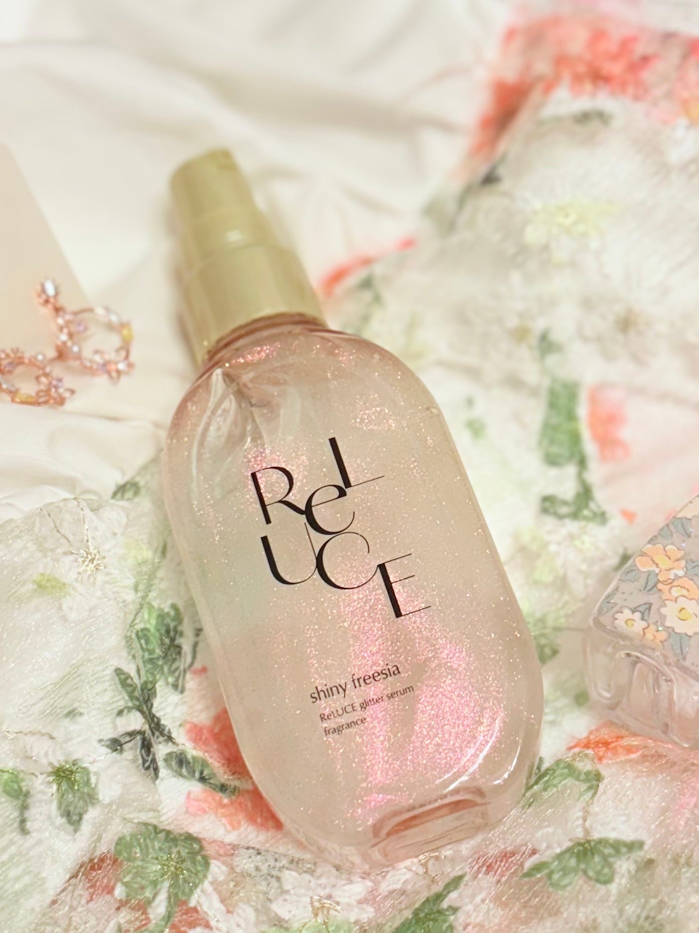 リルーチェ グリッターセラムフレグランス シャイニーフリージア/ReLUCE/香水(その他)を使ったクチコミ(2枚目)