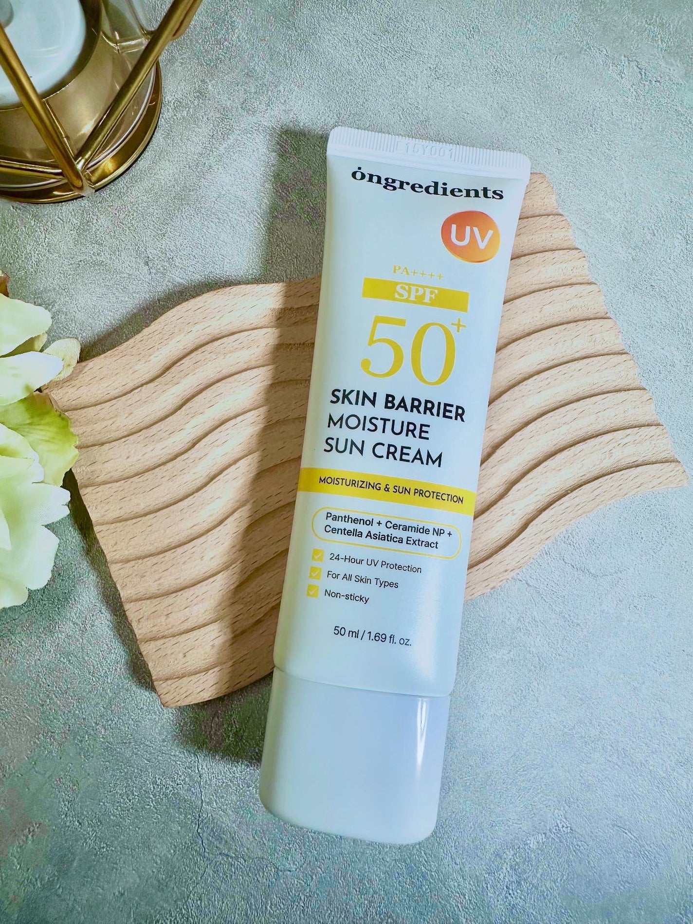 スキンバリアモイスチャーサンクリーム/Ongredients/日焼け止めクリームを使ったクチコミ(6枚目)