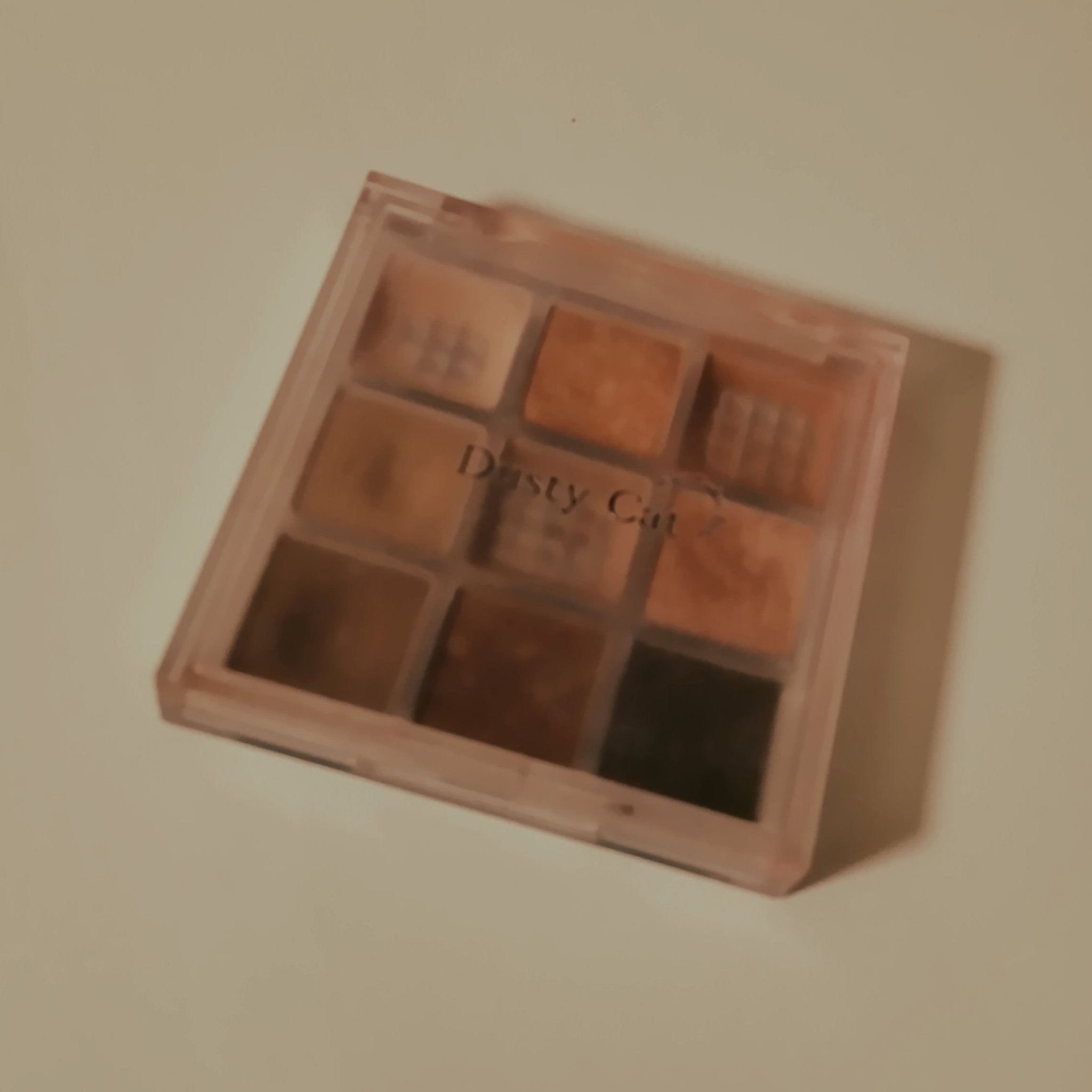 プレイカラーアイズ ダスティキャット/ETUDE/アイシャドウパレットを使ったクチコミ（1枚目）