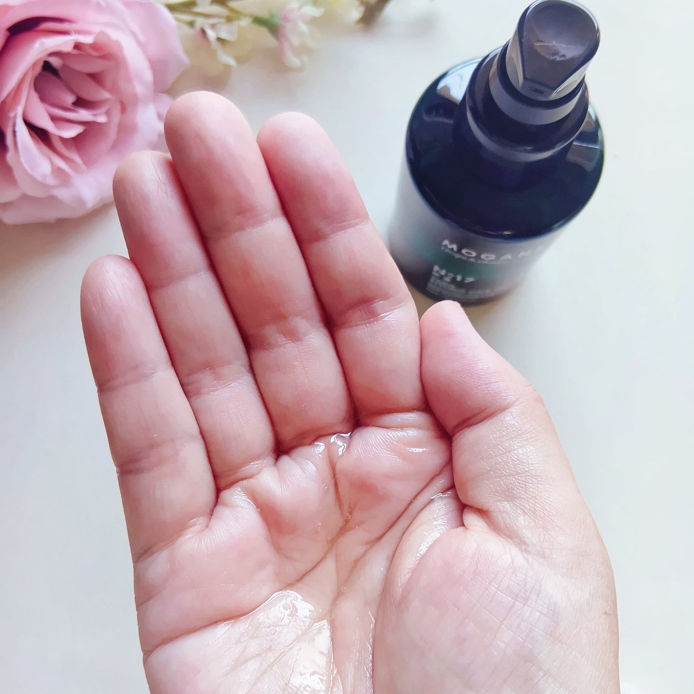 スタイリング ヘアオイル 結薔/MOGANS/ヘアオイルを使ったクチコミ(3枚目)