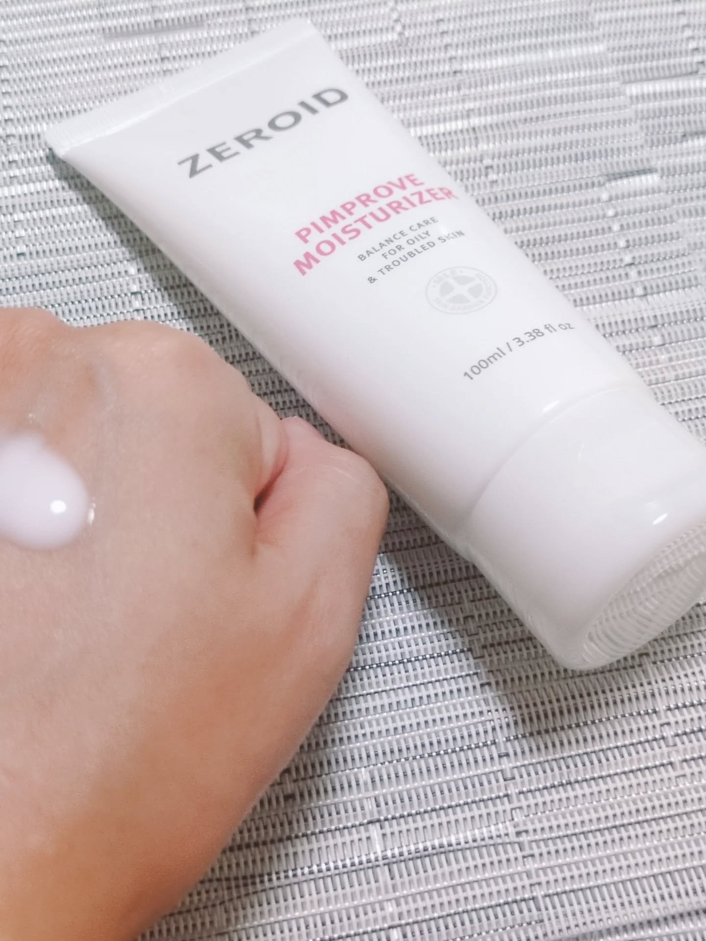 ピンプローブモイスチャーライザー/ZEROID/フェイスクリームを使ったクチコミ（3枚目）