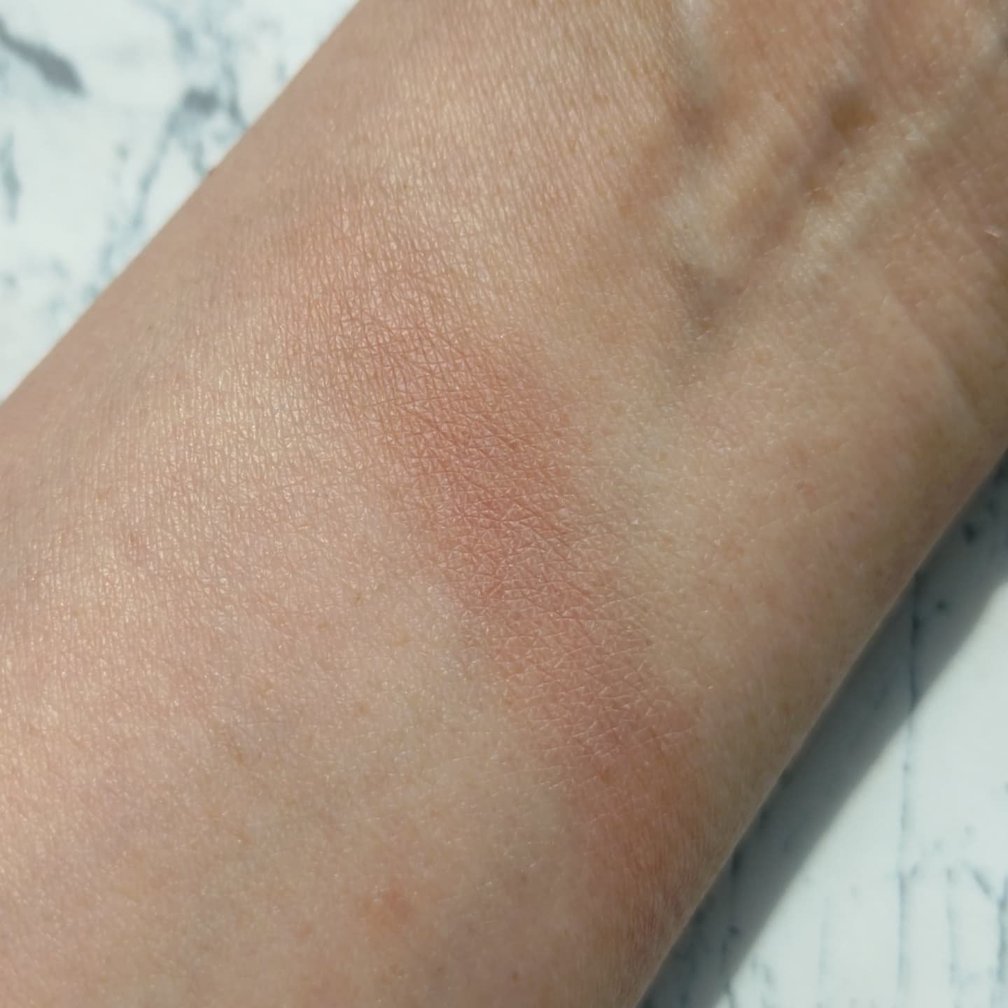 オールオーバーフェイスブラッシュ/TWO SLASH FOUR/パウダーチークを使ったクチコミ（3枚目）