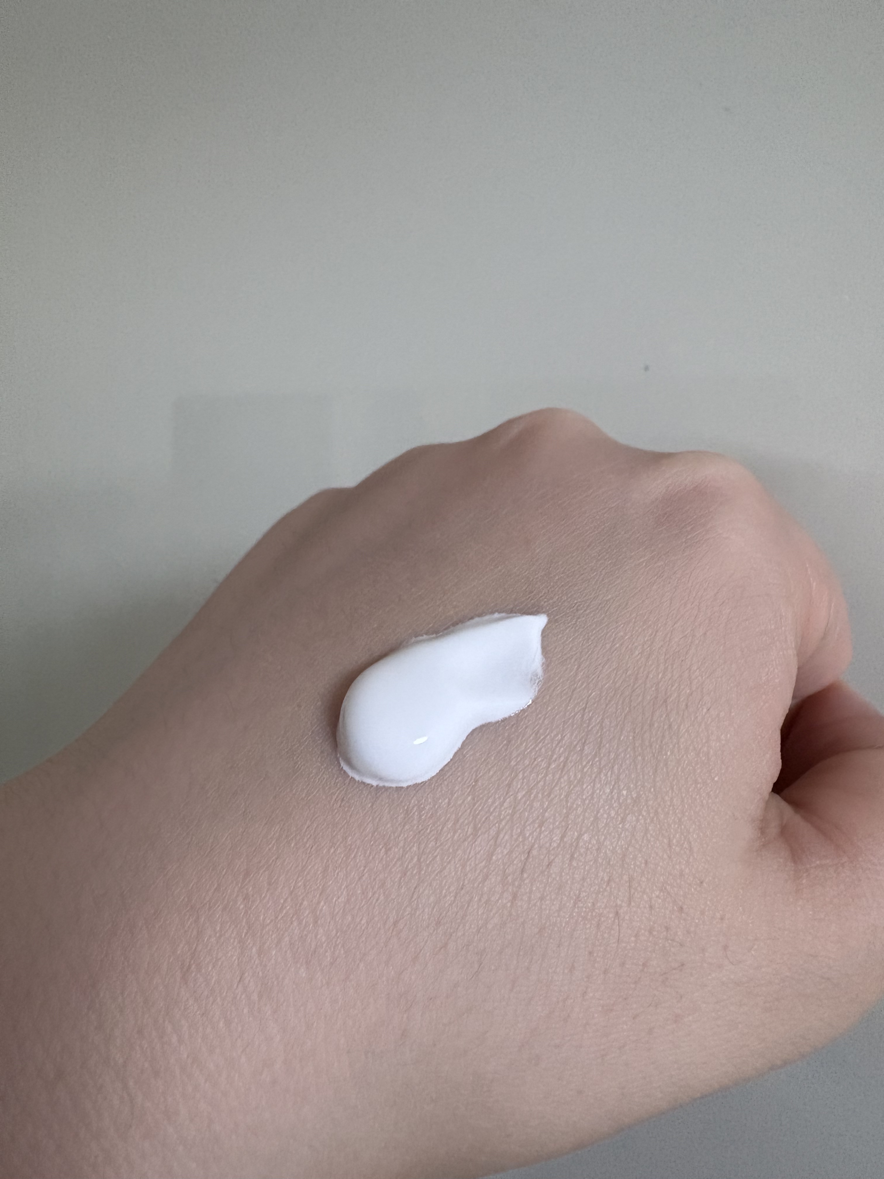 オールアバウトグロウトーンアップクリーム/CHASIN'RABBITS/化粧下地を使ったクチコミ（2枚目）