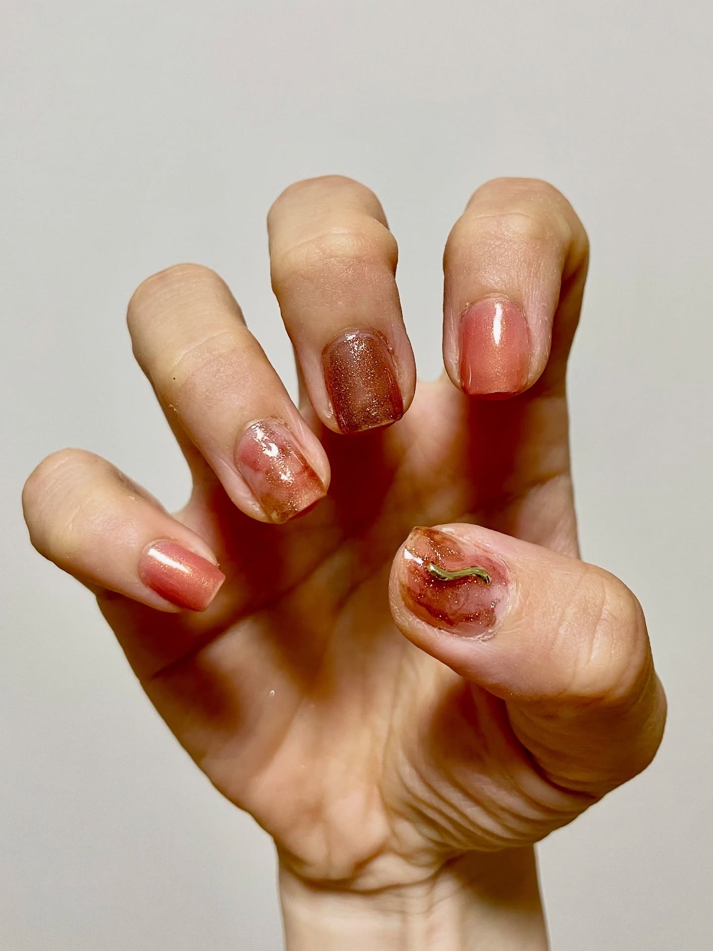 ジーニッシュ/ジーニッシュマニキュア/マニキュアを使ったクチコミ(3枚目)