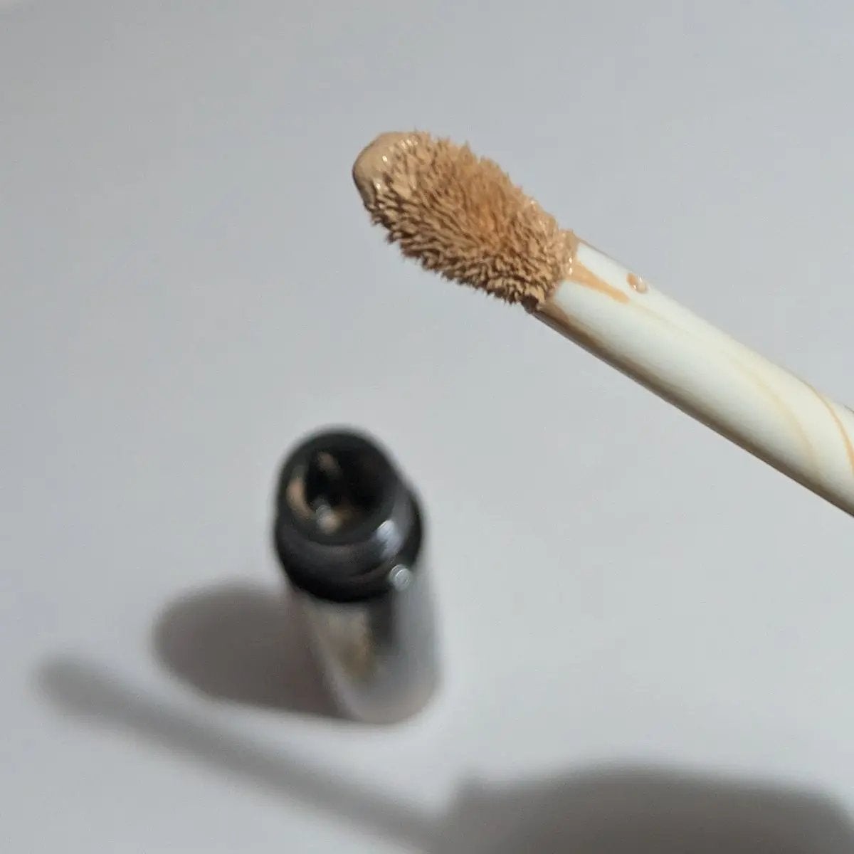 スタジオ ラディアンス 24 ルミナス コンシーラー/M・A・C/リキッドコンシーラーを使ったクチコミ(2枚目)