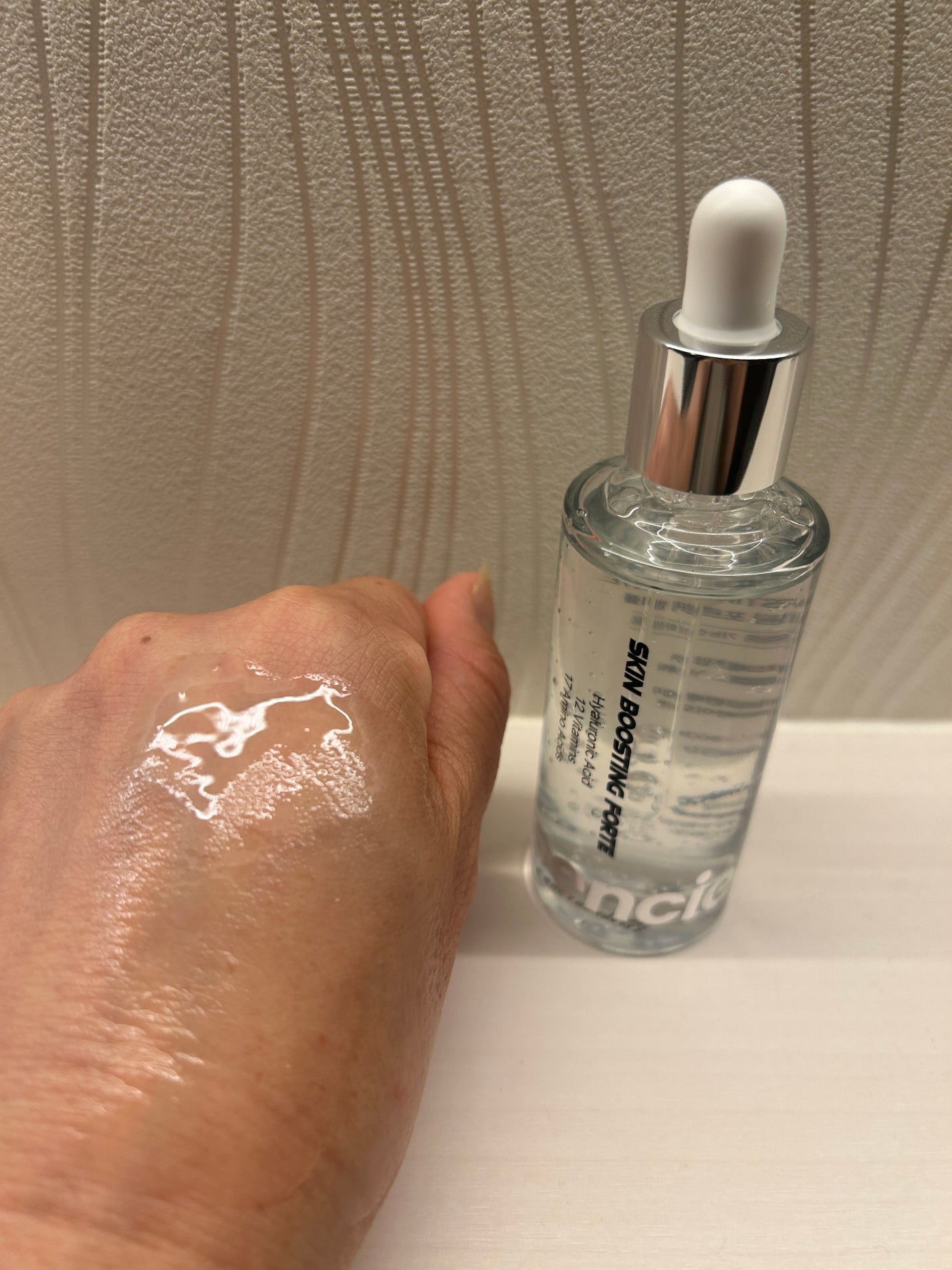 スキンブースティングフォルテセラム/essenciel/美容液を使ったクチコミ(4枚目)