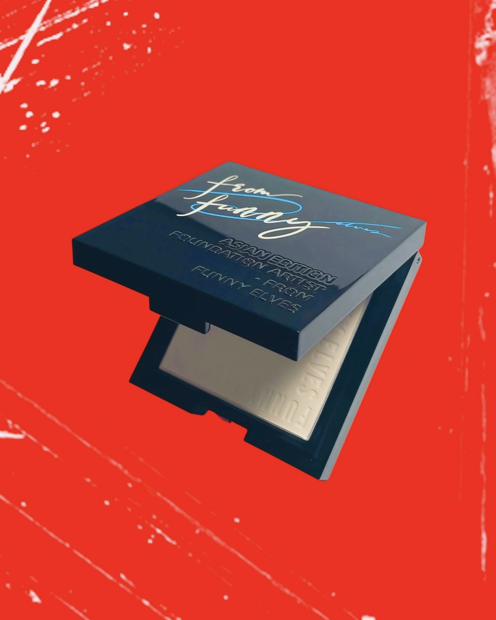 あの大人気パウダーにUVカット効果が加わって、さらに手放せなくなりました✨




とにかく仕上がりが、綺麗！




粒子の細かさはそのままに、
SPF38 PA++という高機能がプラスされて、これからの季節にぴったりの仕上がり。



