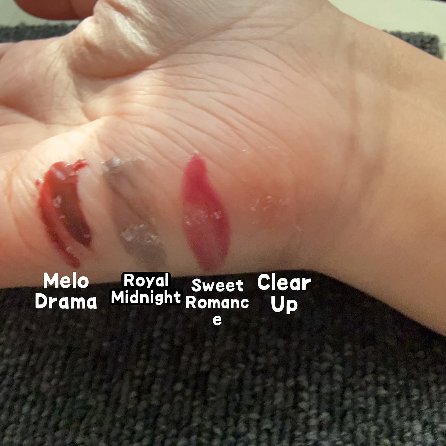 The Black Lip Plumper Tint/Keep in Touch/リップグロスを使ったクチコミ（2枚目）