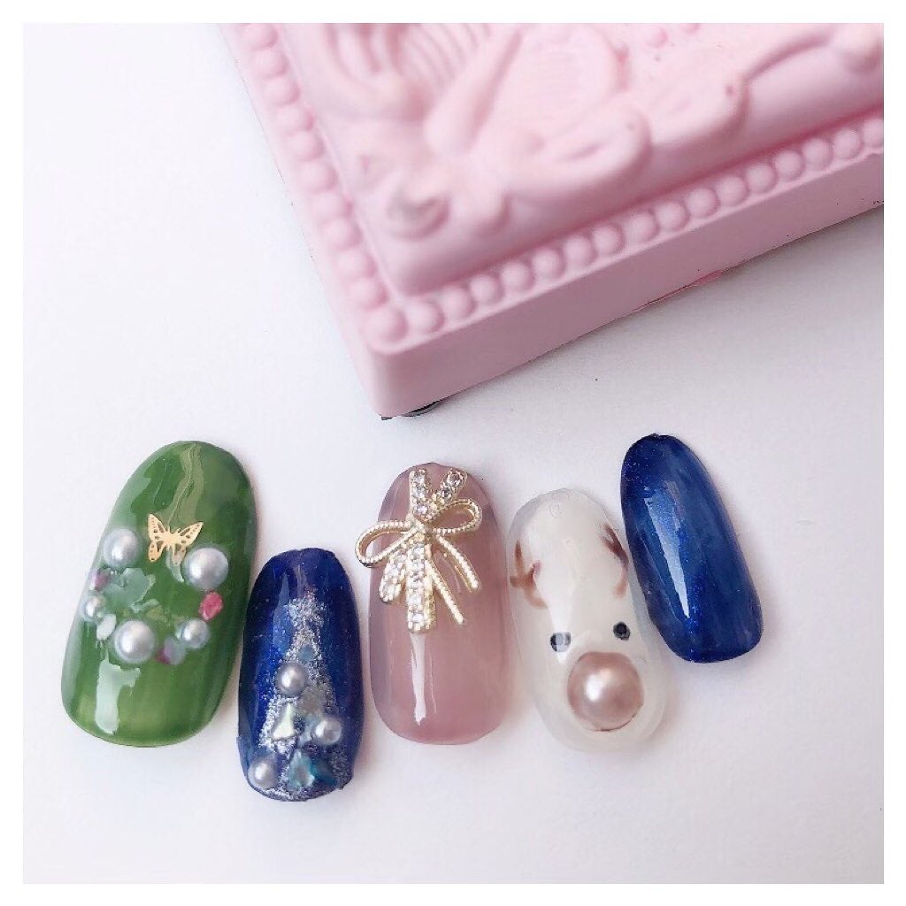 𝘼𝙮𝙪 ❦ 𝑆𝑒𝑙𝑓 𝑁𝑎𝑖𝑙 on LIPS 「❥こんばんは😌今回は12月に入ったのでクリスマスネ..」(4枚目)