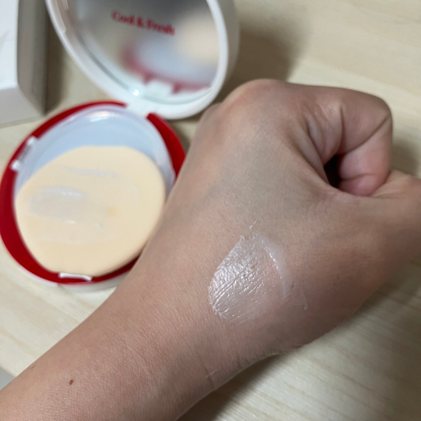 ビーベルベット セバムカットクッション/espoir/プレストパウダーを使ったクチコミ(5枚目)