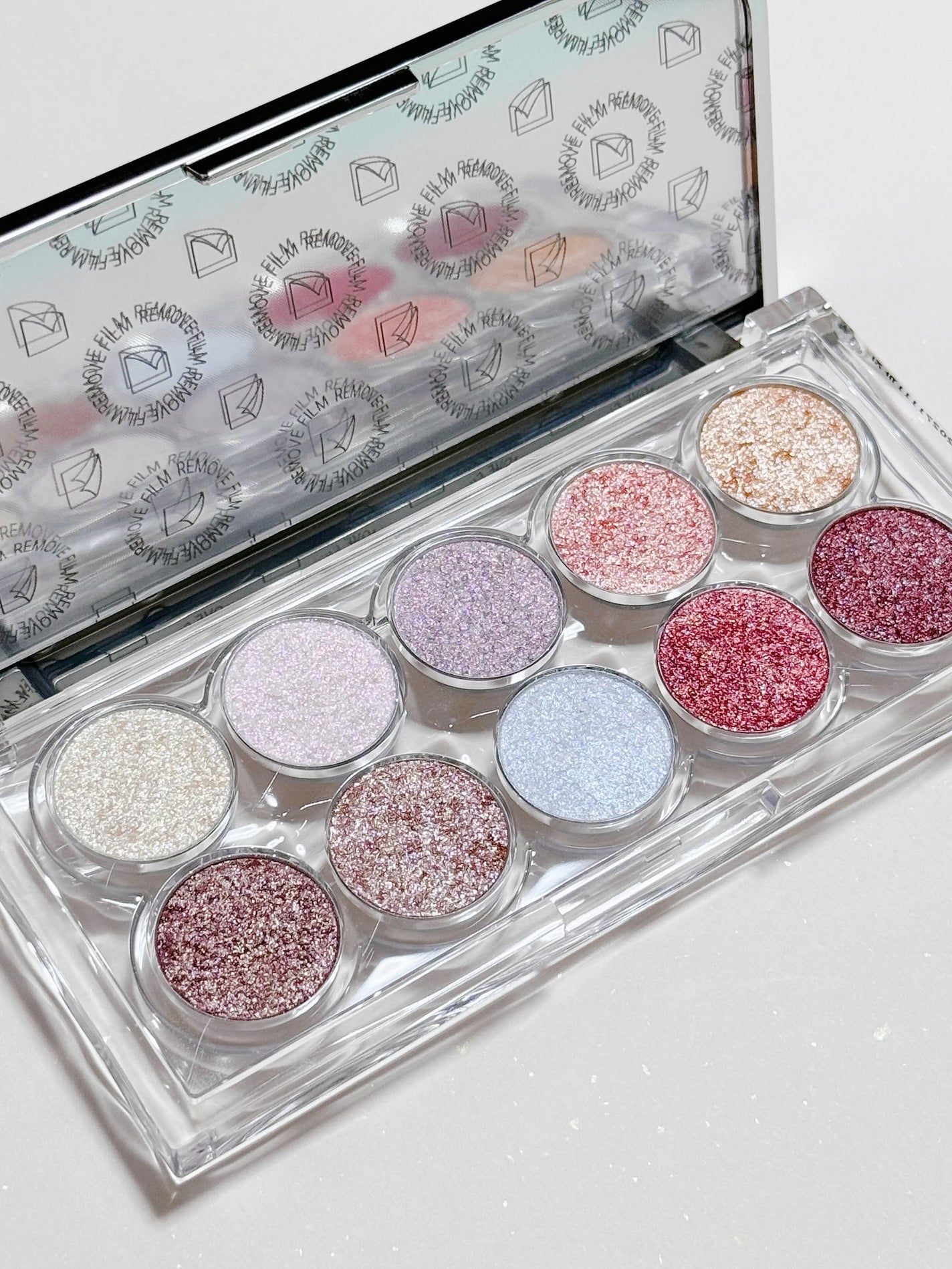 MOON on LIPS 「🫧✨🫧✨🫧✨LUMMIR00グリッターオーナメントずっと気にな..」(3枚目)