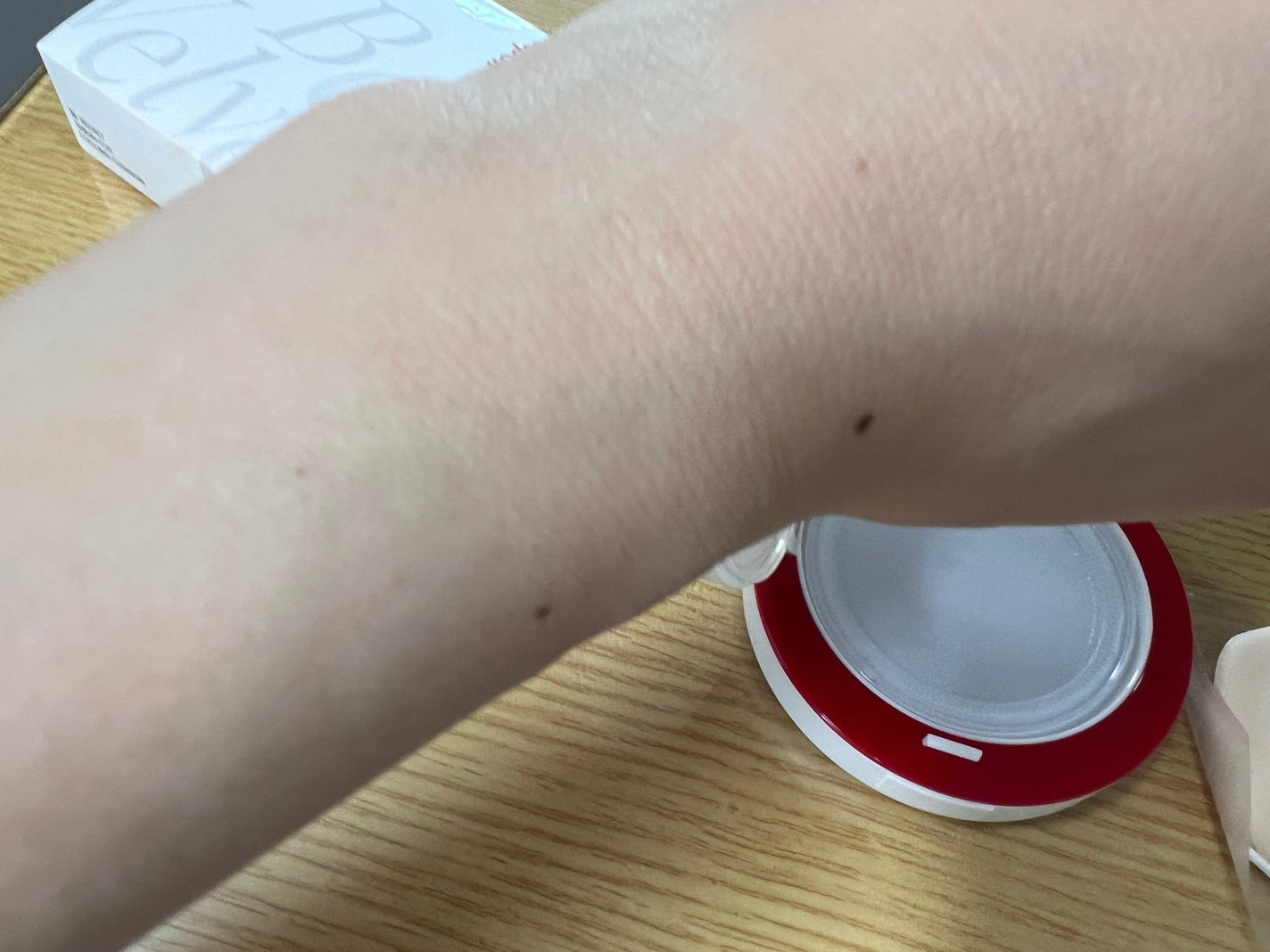 ビーベルベット セバムカットクッション/espoir/プレストパウダーを使ったクチコミ(3枚目)