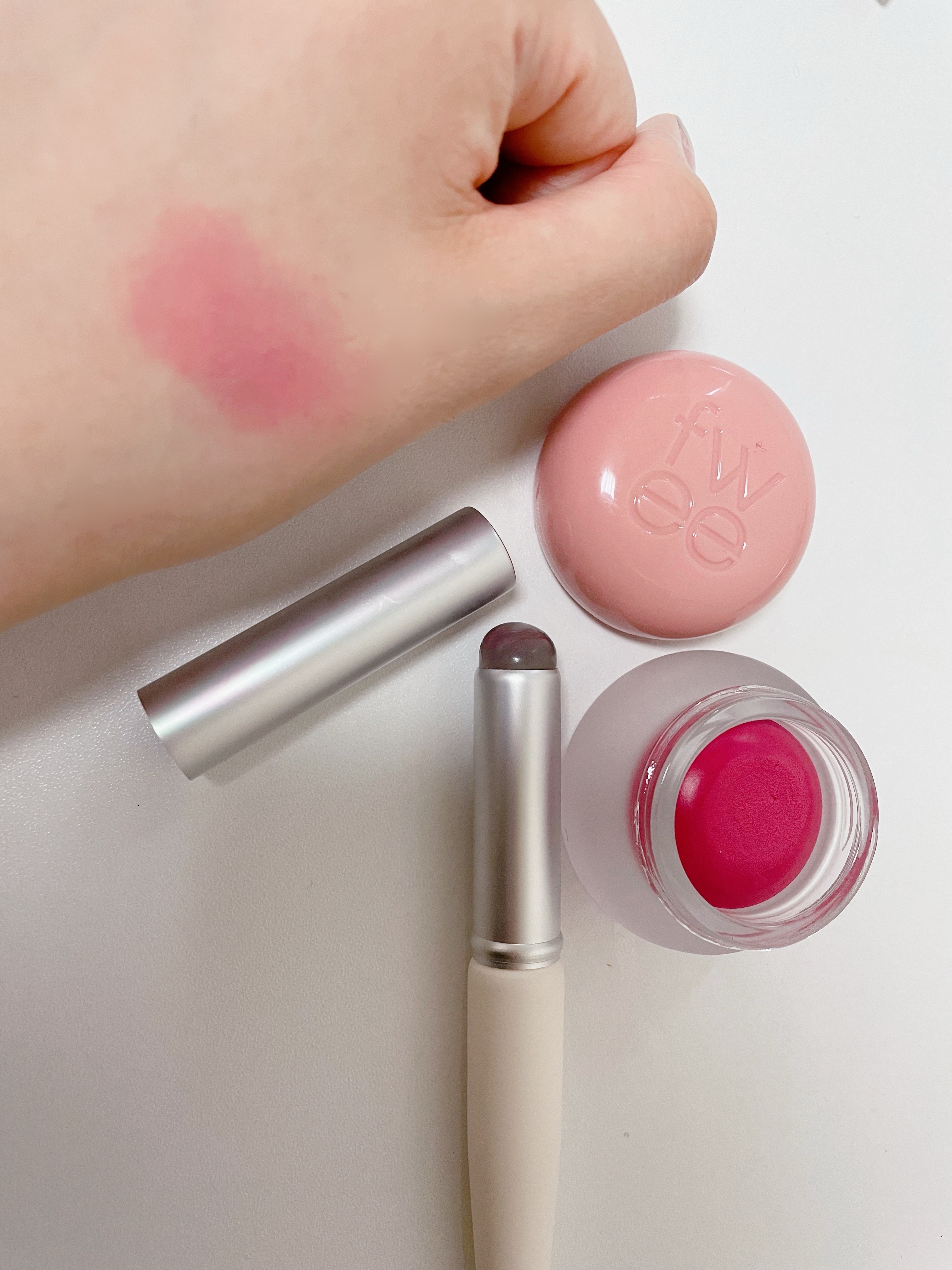 FilliMilli ポータブルワイドリップブラシ931/fillimilli/メイクブラシを使ったクチコミ（2枚目）