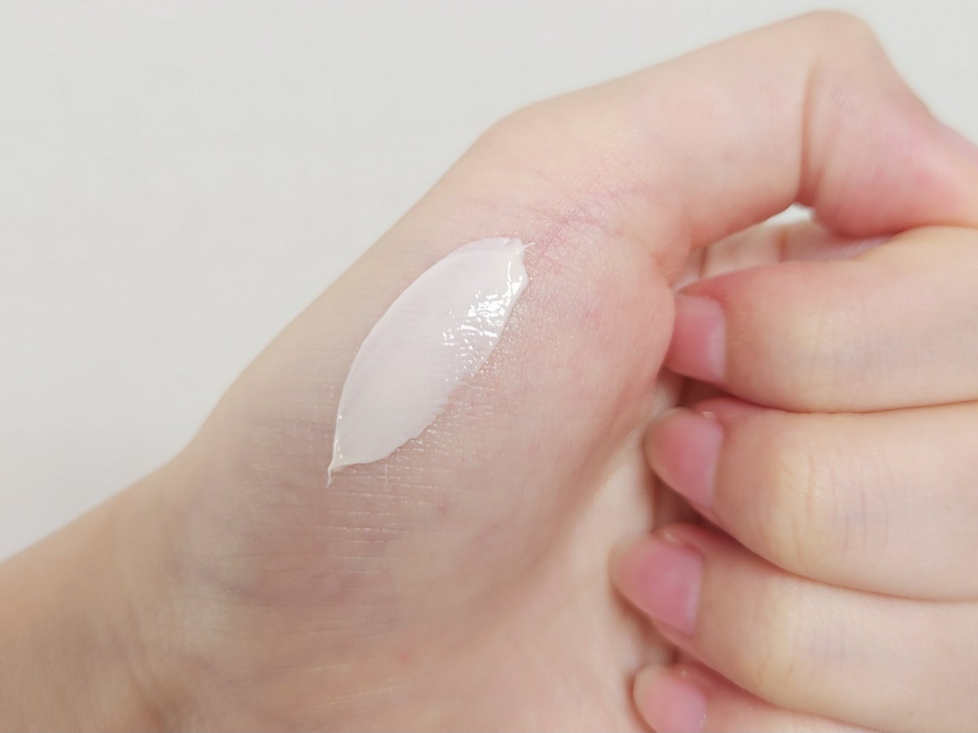 クレームUV n/クレ・ド・ポー ボーテ/化粧下地を使ったクチコミ(2枚目)