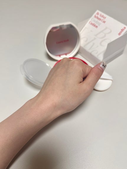 ビーベルベット セバムカットクッション/espoir/プレストパウダーを使ったクチコミ(3枚目)