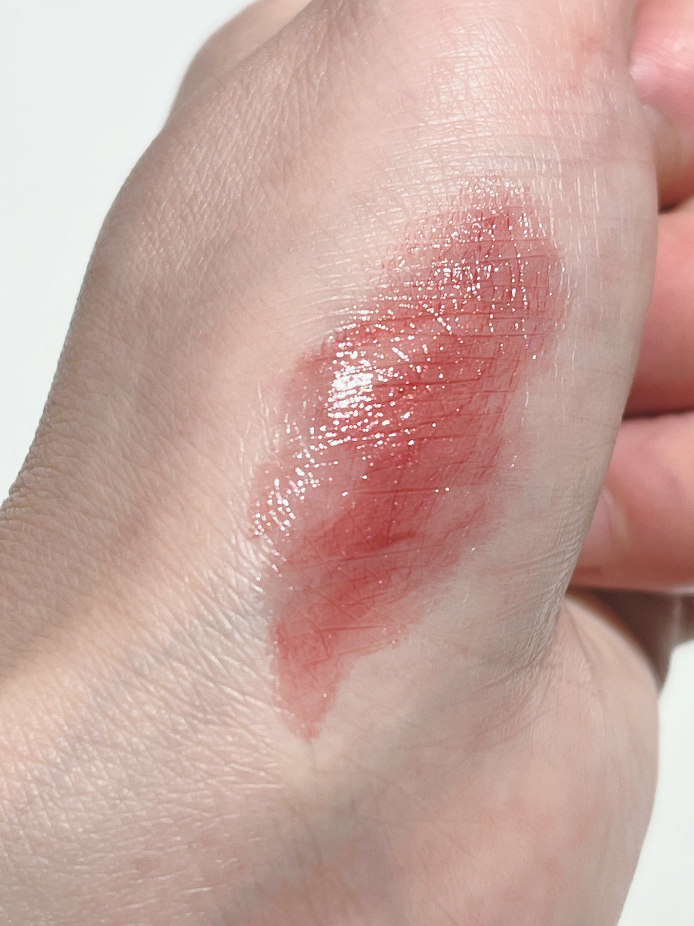 エッセンスルージュS/パラドゥ/口紅を使ったクチコミ(5枚目)