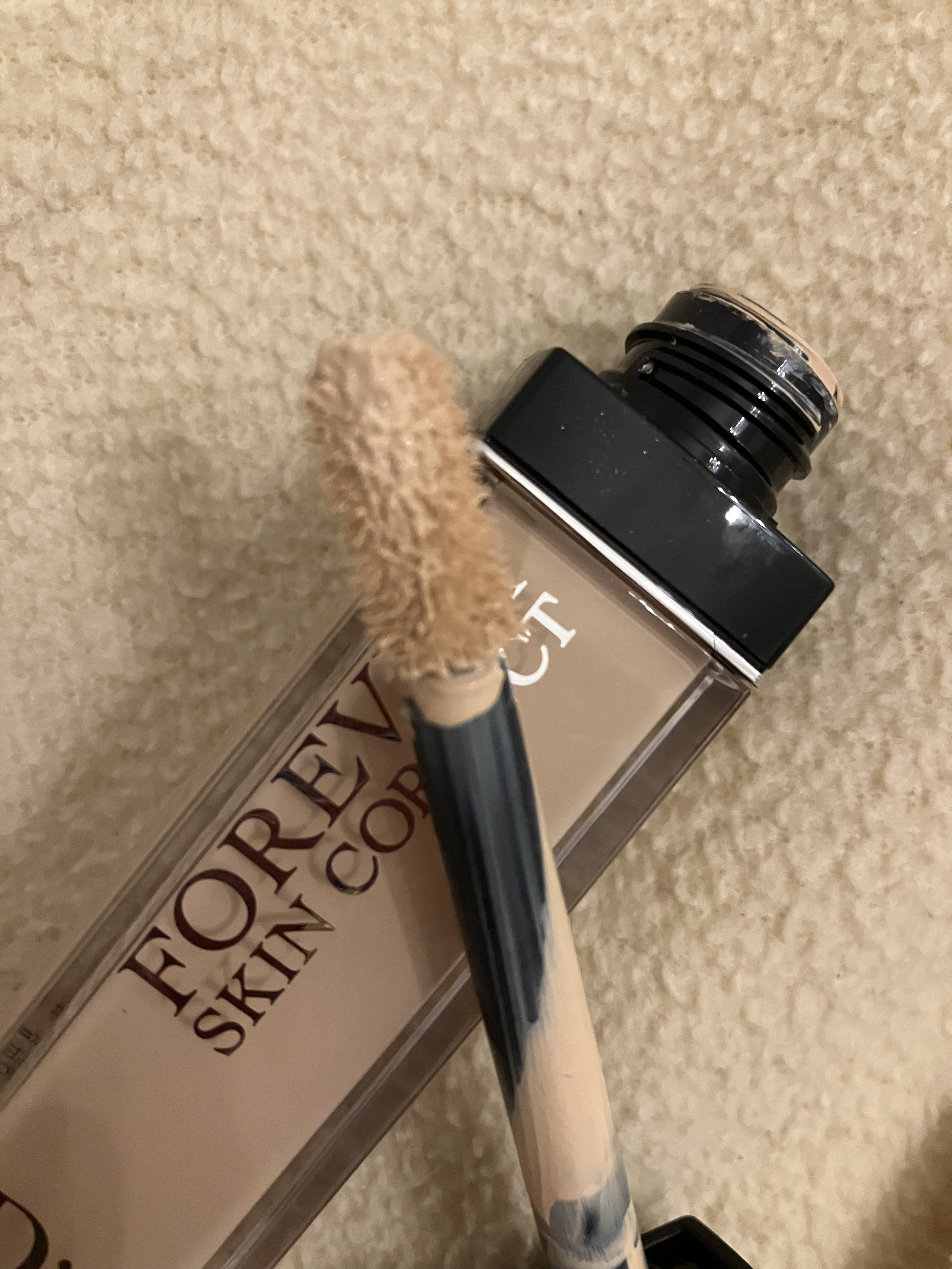 ディオールスキン フォーエヴァー スキン コレクト コンシーラー/Dior/リキッドコンシーラーを使ったクチコミ（2枚目）