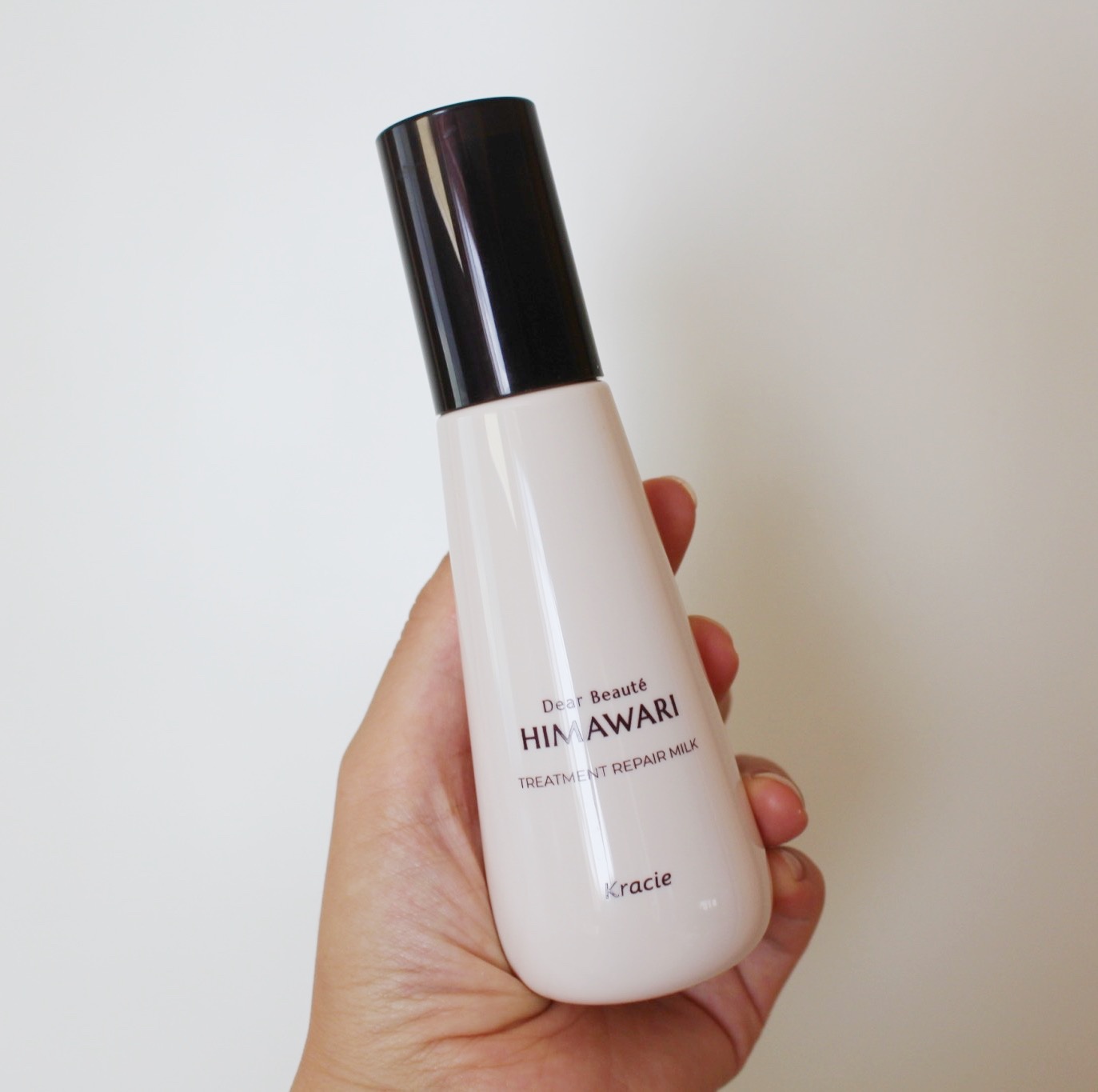 ディアボーテ HIMAWARI 🌻
トリートメントリペアミルク 

LIPS様よりお試しさせていただきました✨

浸透保湿ミルクと言うだけあって
髪によくなじみ、手もベタつかないので快適🎶
髪が重たくならずにまとまるのが
良かったです�