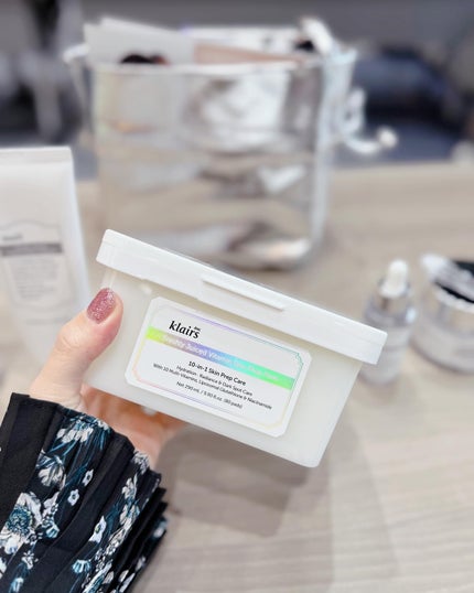 MOON on LIPS 「💙🤍💙🤍💙🤍Klairs@klairs.jpbibintで新製..」(5枚目)