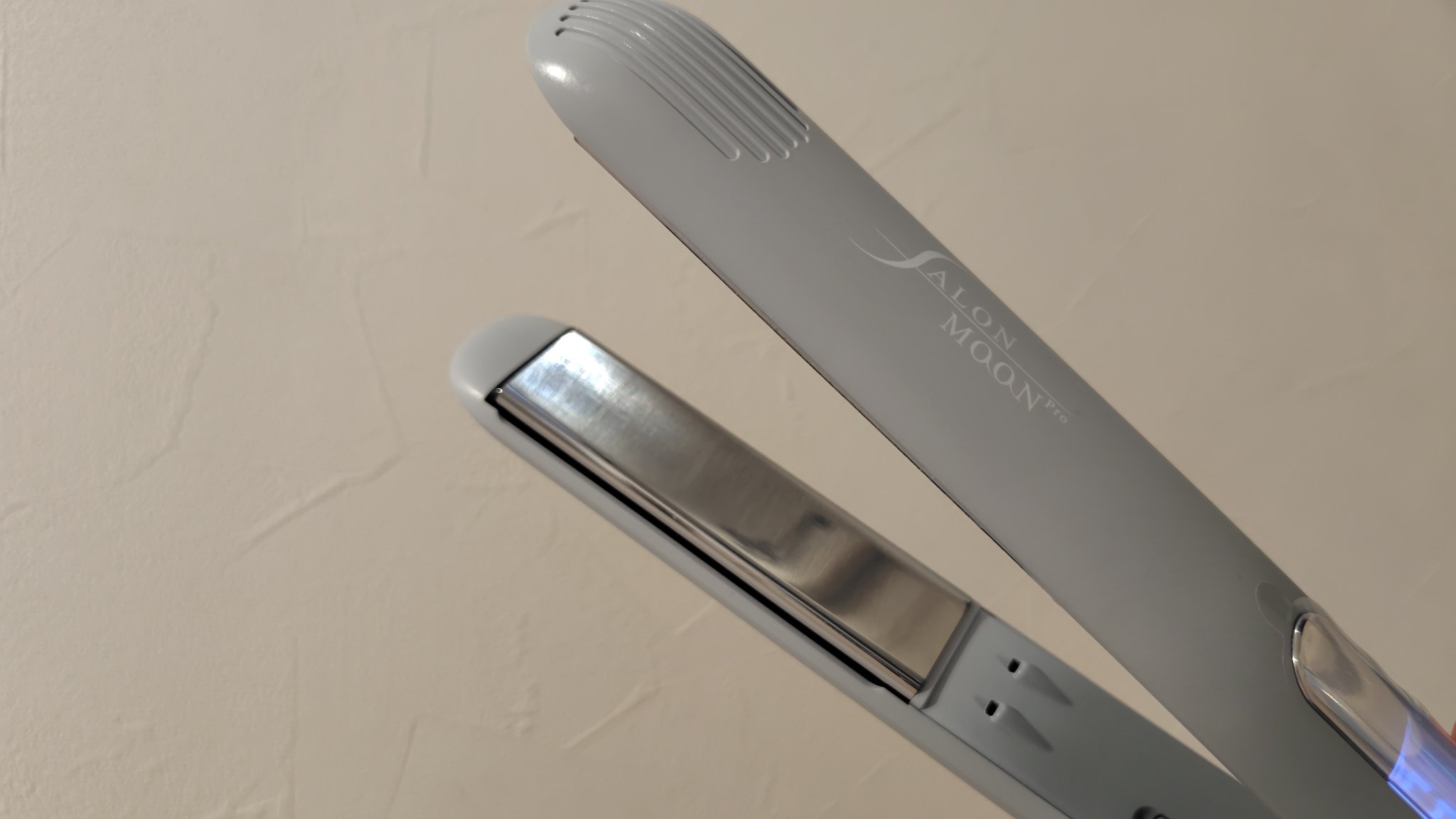 ミラーダブルイオンストレートヘアアイロン/SALONMOON/ストレートアイロンを使ったクチコミ（2枚目）