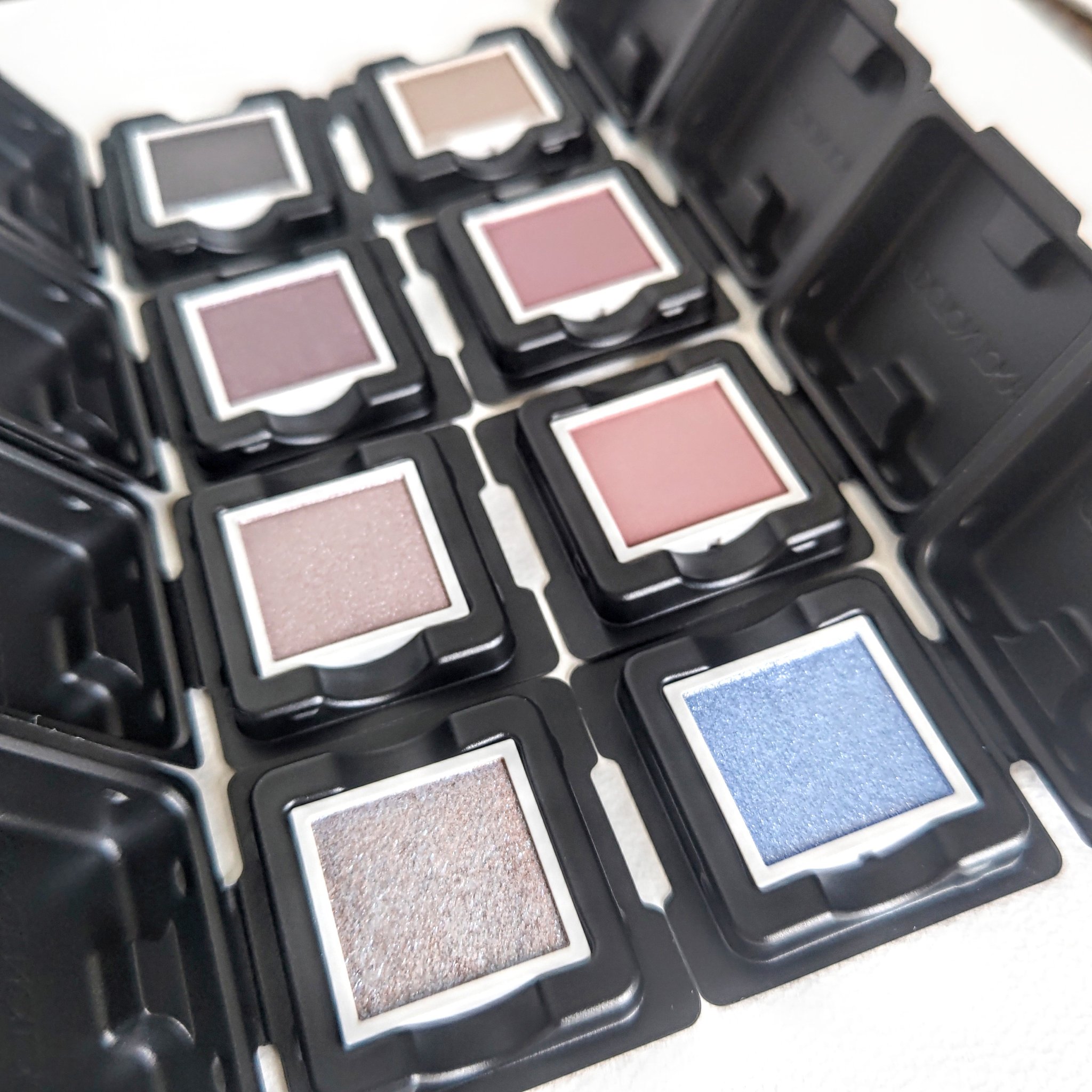 アディクション ザ シングル アイシャドウ パール/ADDICTION/単色アイシャドウを使ったクチコミ（2枚目）