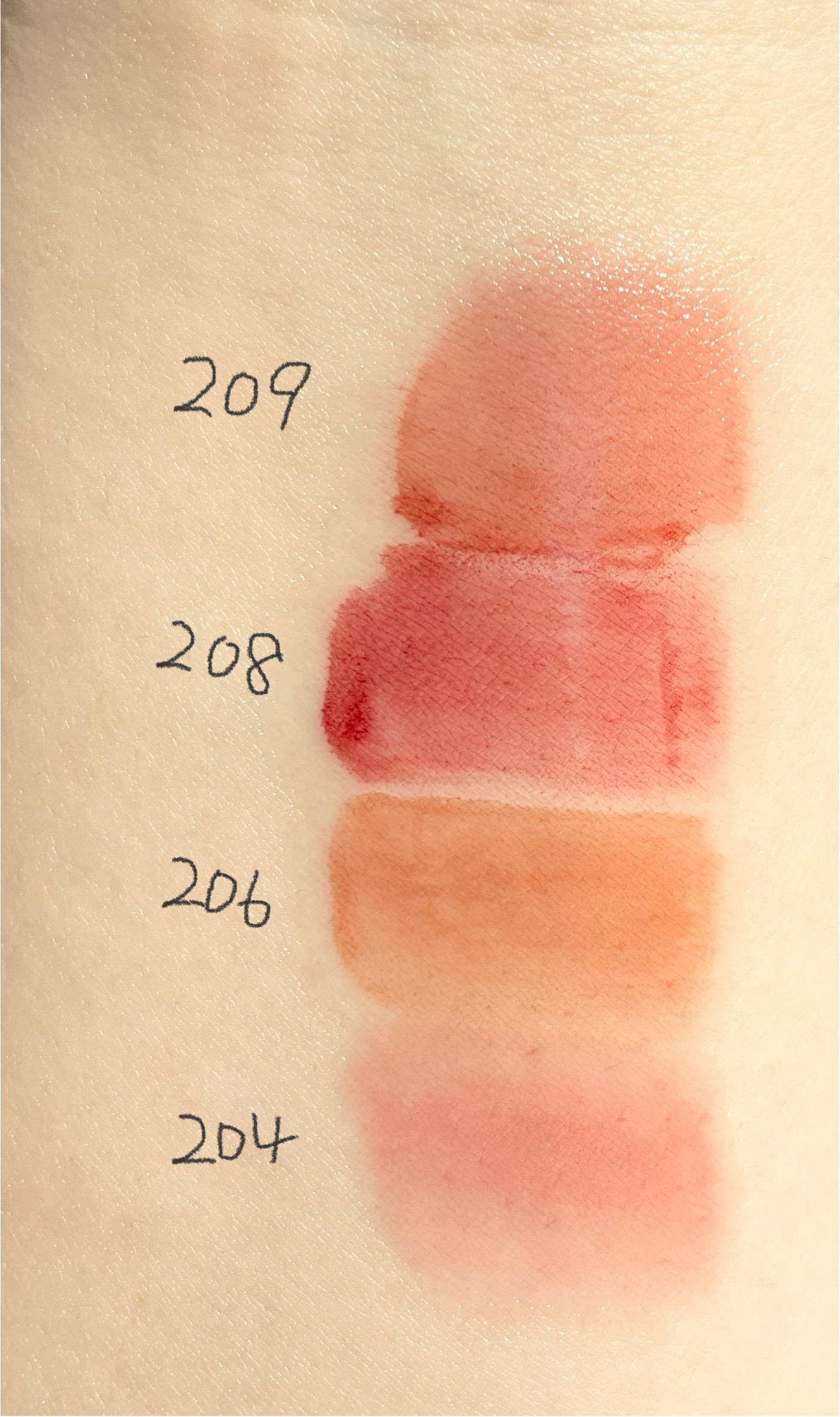 デュー ドロップ ティント/Coralhaze/リップティントを使ったクチコミ（3枚目）