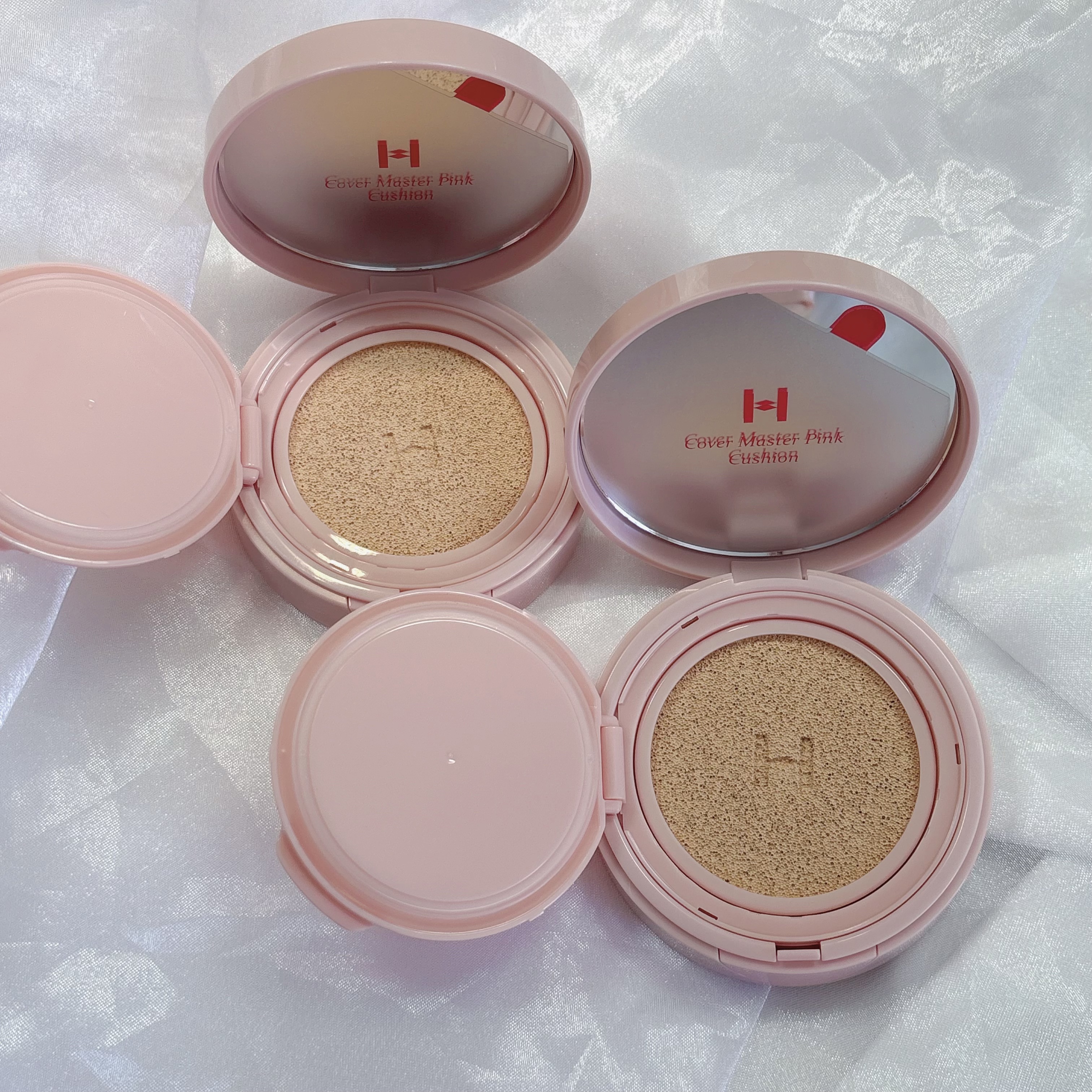 カバーマスターピンククッション/hince/クッションファンデーションを使ったクチコミ（2枚目）