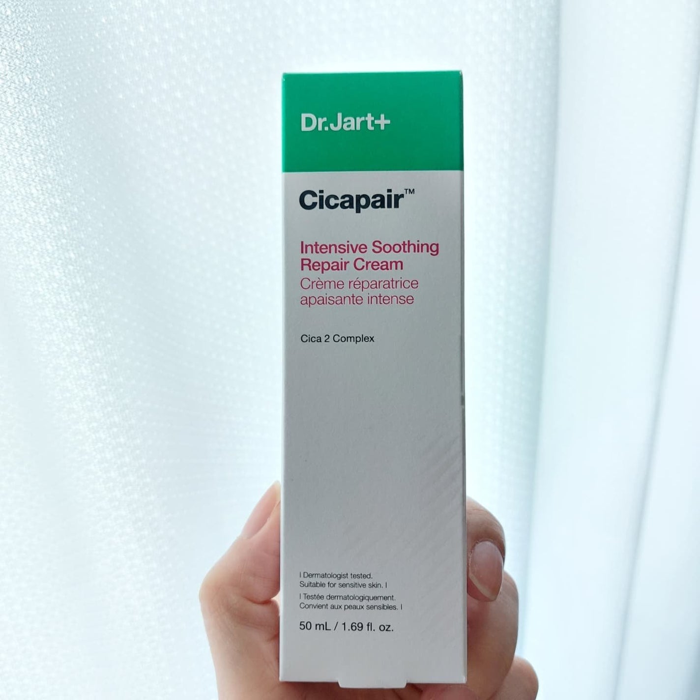 暁子 on LIPS 「うるおいを与えながら肌荒れケアをサポート。洗顔後、化粧水などで..」(6枚目)