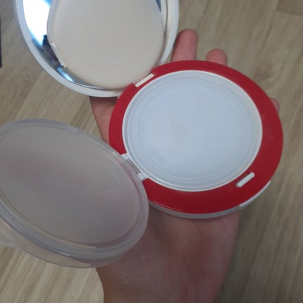 ビーベルベット セバムカットクッション/espoir/プレストパウダーを使ったクチコミ(2枚目)