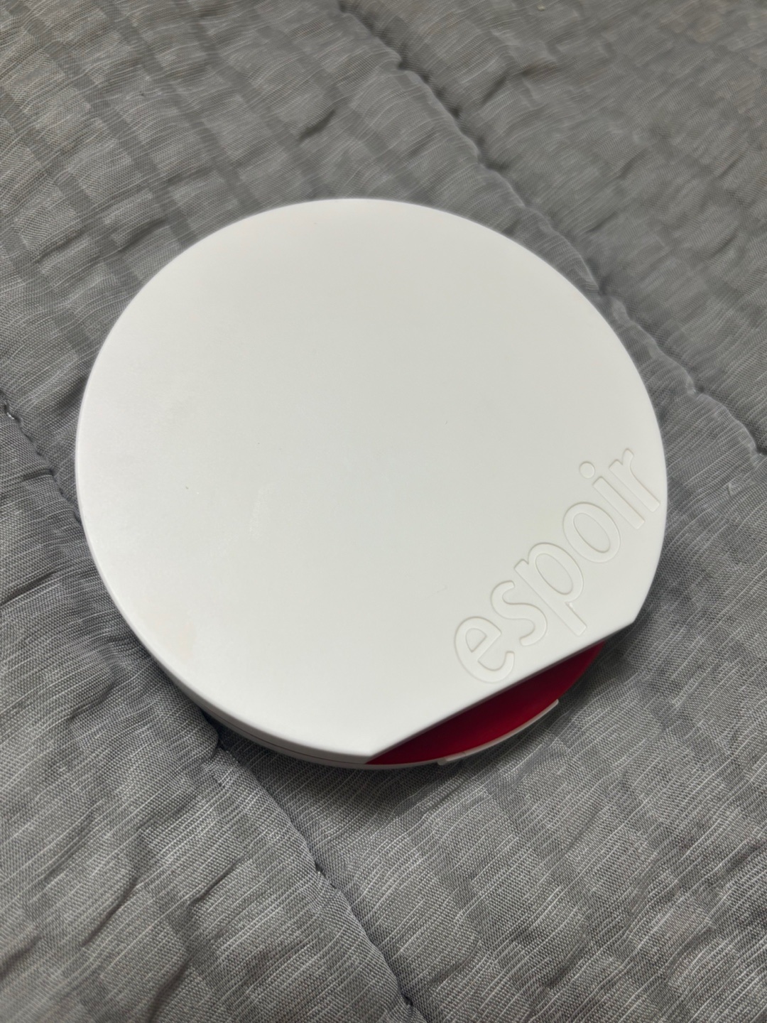 ビーベルベット セバムカットクッション/espoir/プレストパウダーを使ったクチコミ（1枚目）