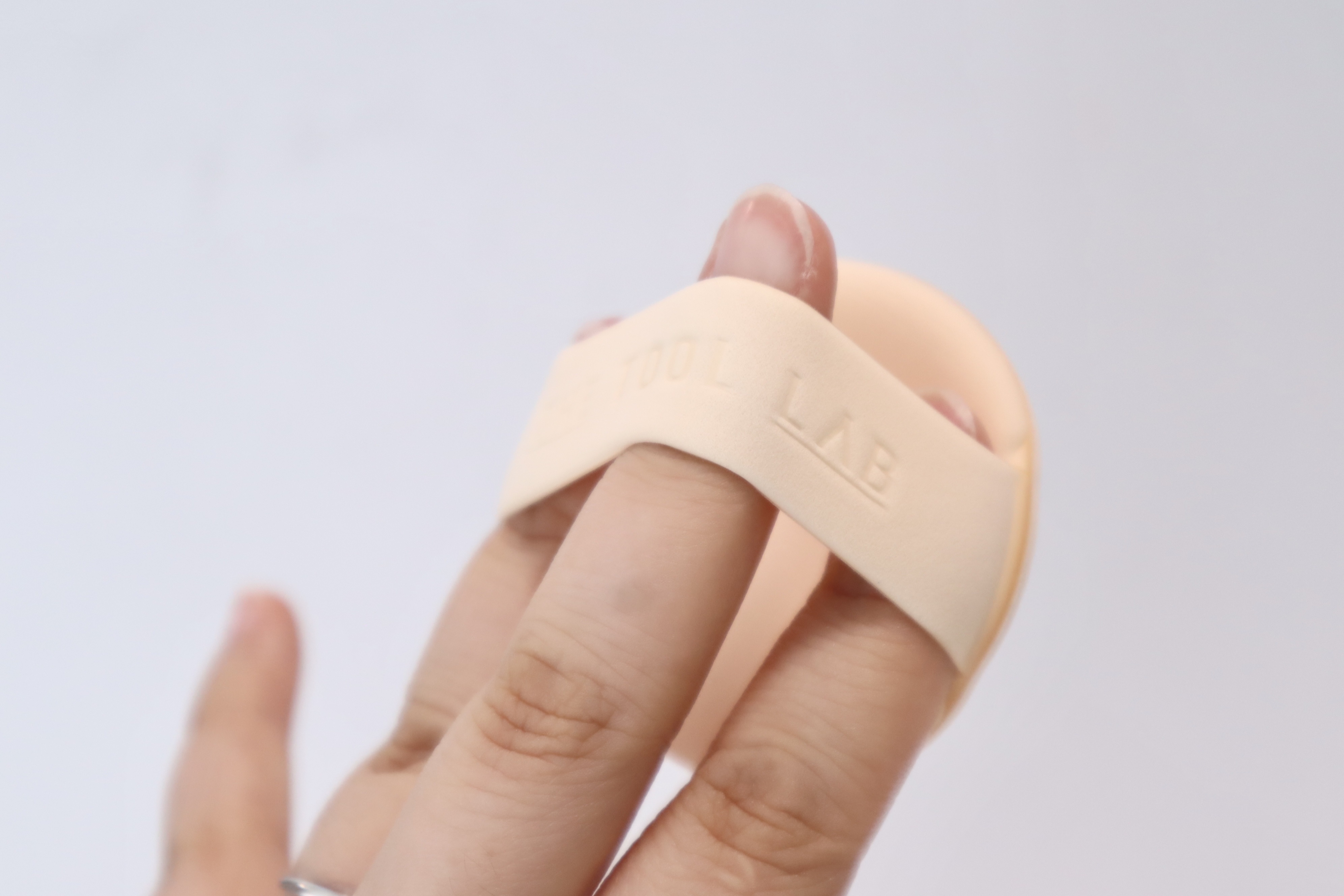 ロングラスティングカバーパフ/THE TOOL LAB/メイクアップキットを使ったクチコミ（2枚目）