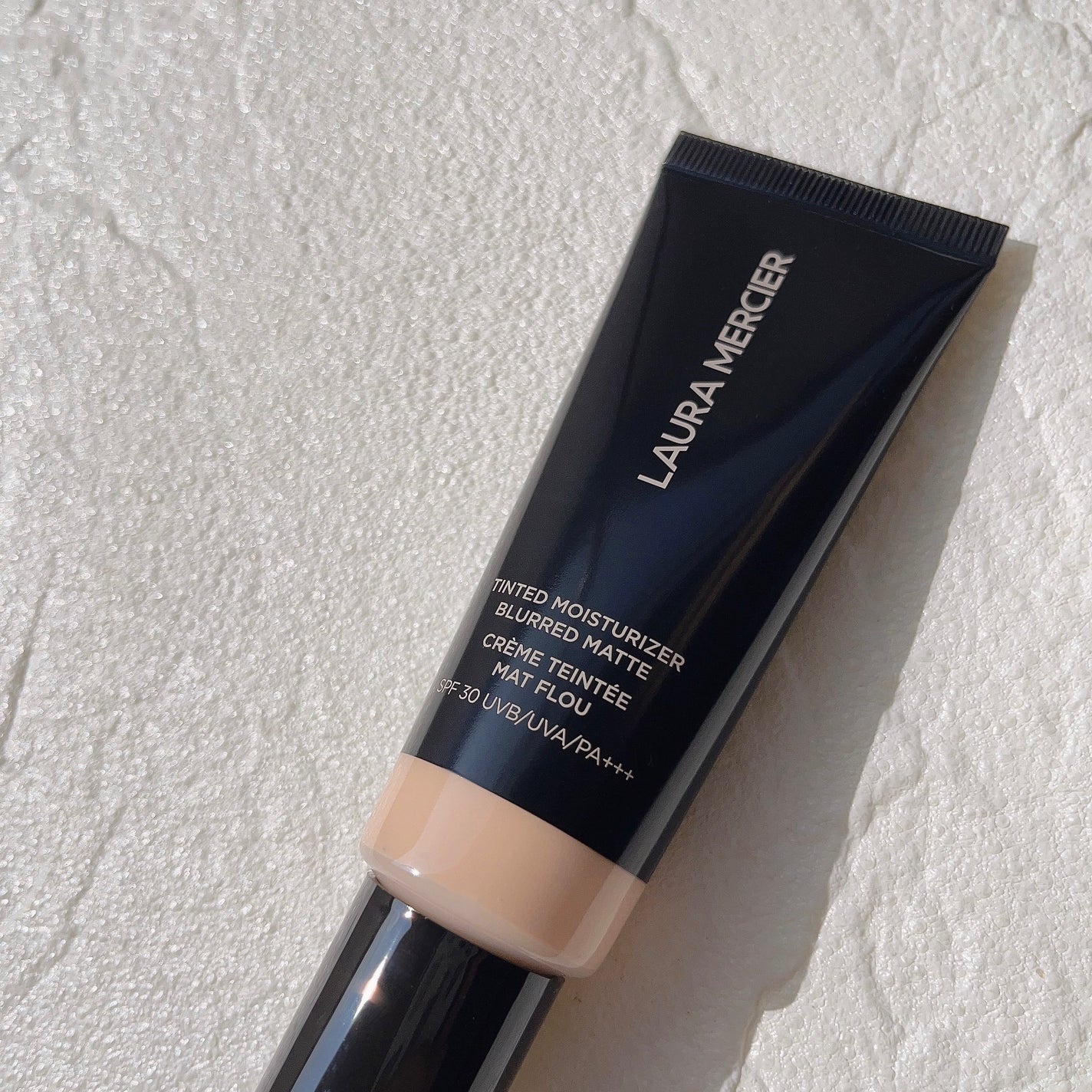 ティンティド モイスチャライザー ブラードマット/ローラ メルシエ/クリーム・エマルジョンファンデーションを使ったクチコミ(1枚目)