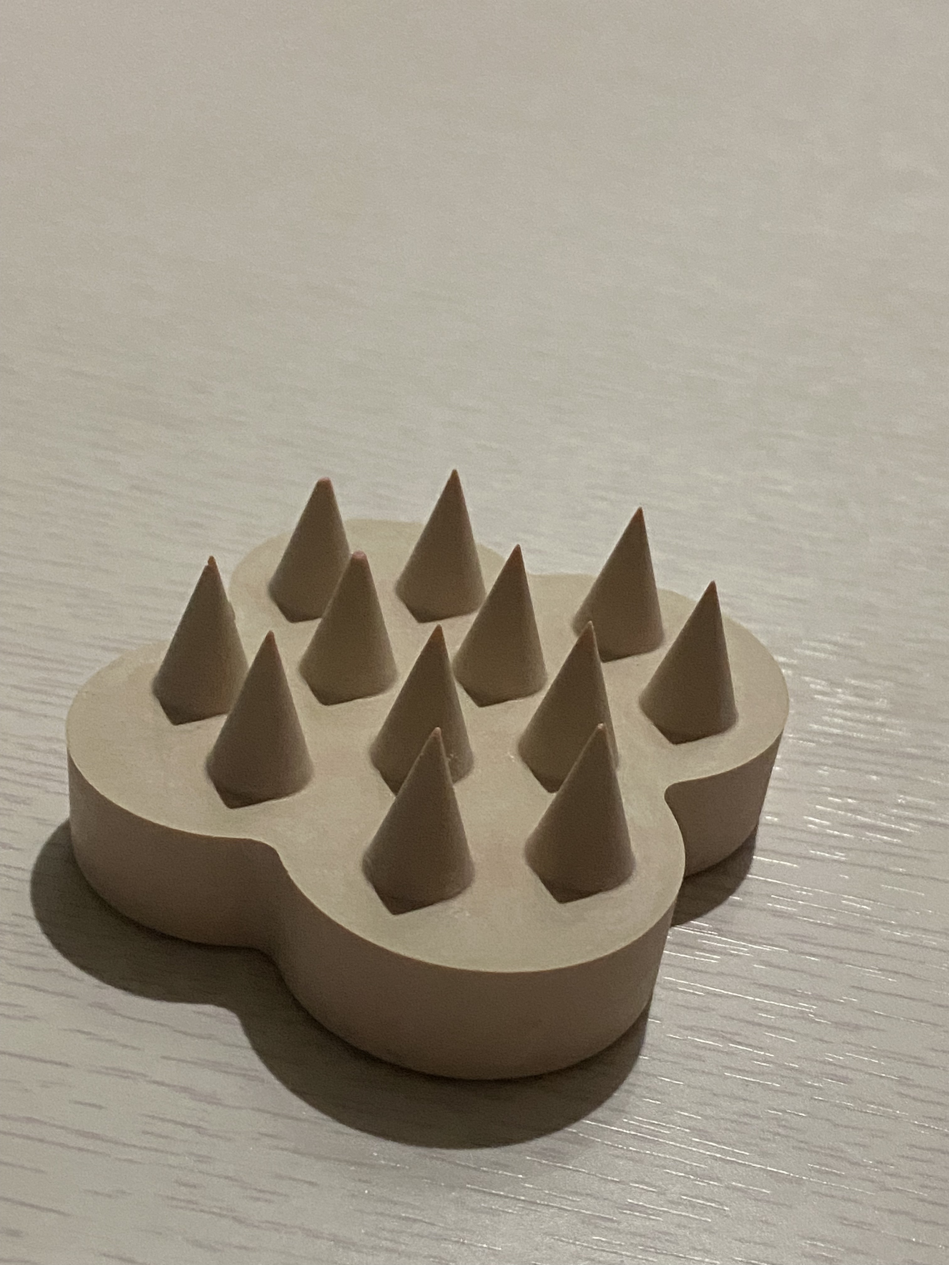 uka scalp brush kenzan medium uka store gentei yokohama pink/uka/スカルプブラシを使ったクチコミ（1枚目）