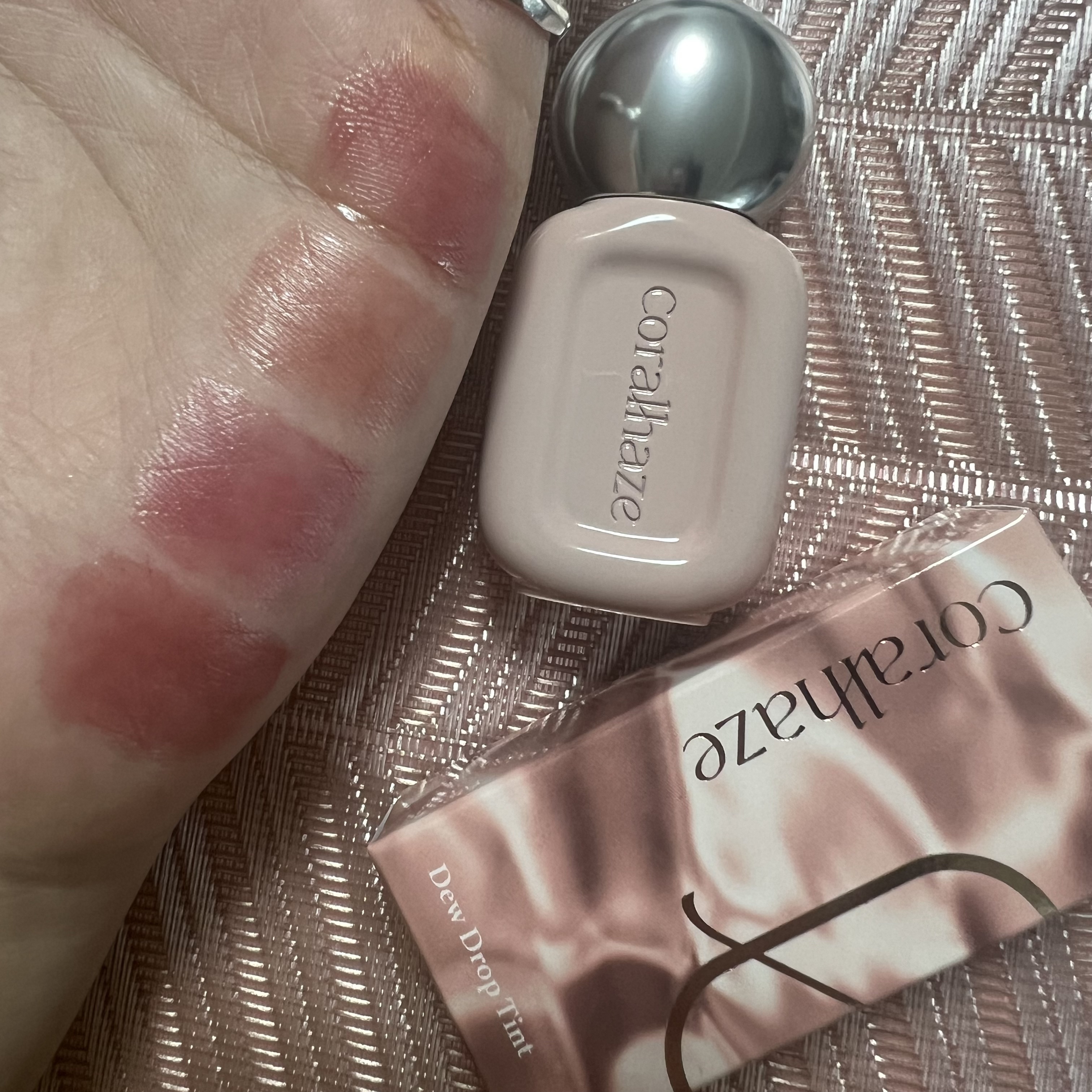 デュー ドロップ ティント/Coralhaze/リップティントを使ったクチコミ（3枚目）