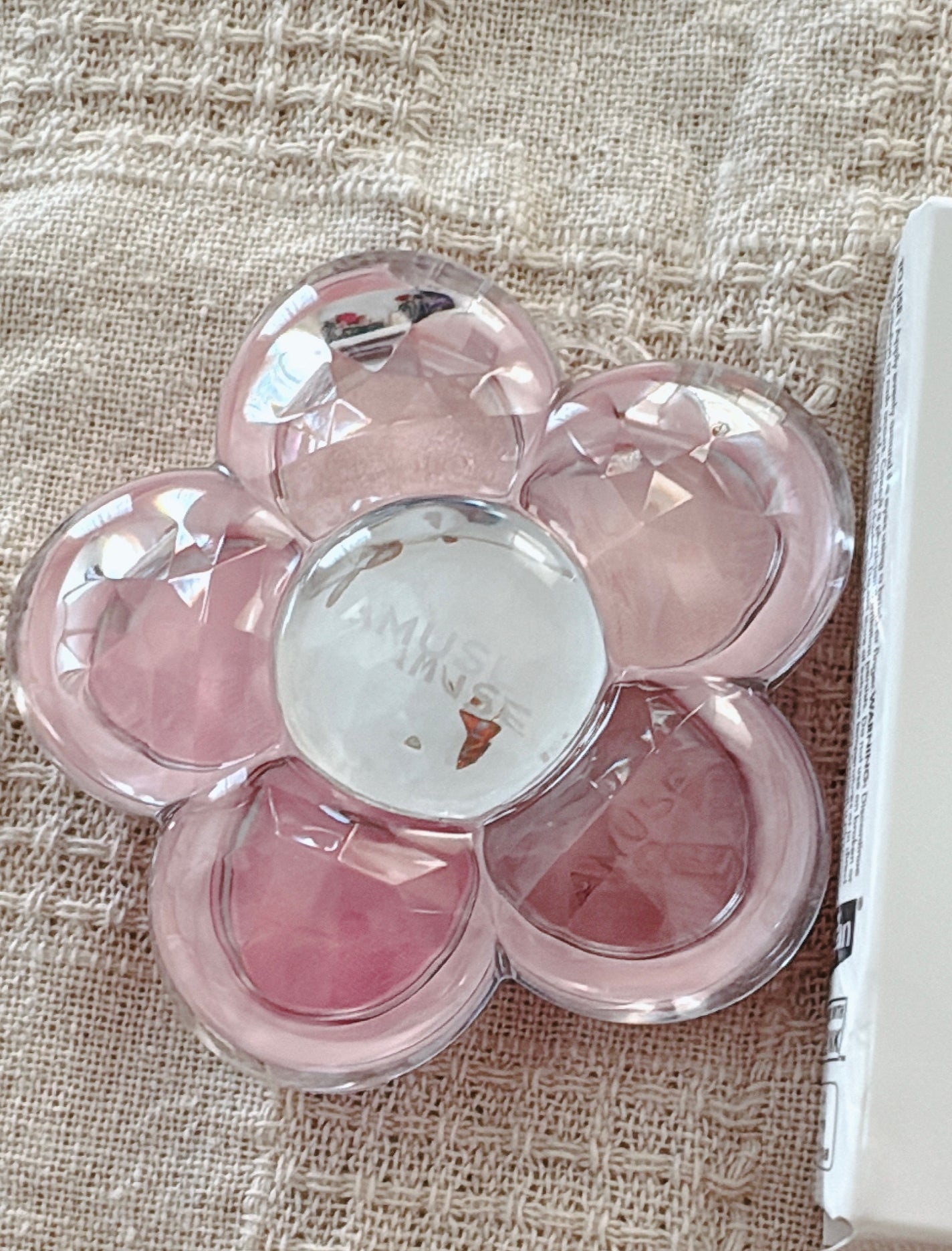 フローラアイパレット/AMUSE/アイシャドウを使ったクチコミ(2枚目)