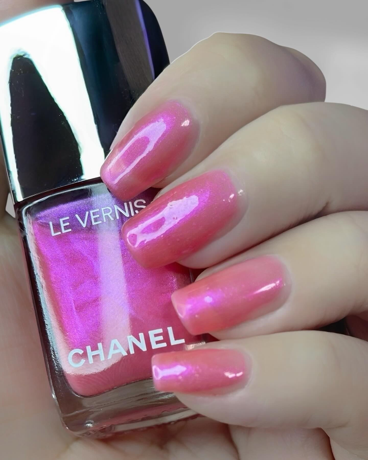 ♥CHANEL　シャネル ヴェルニ　ネイル　おまとめ 人気色はどれ？】シャネルのネイルポリッシュ「ヴェルニ」をほぼ全色