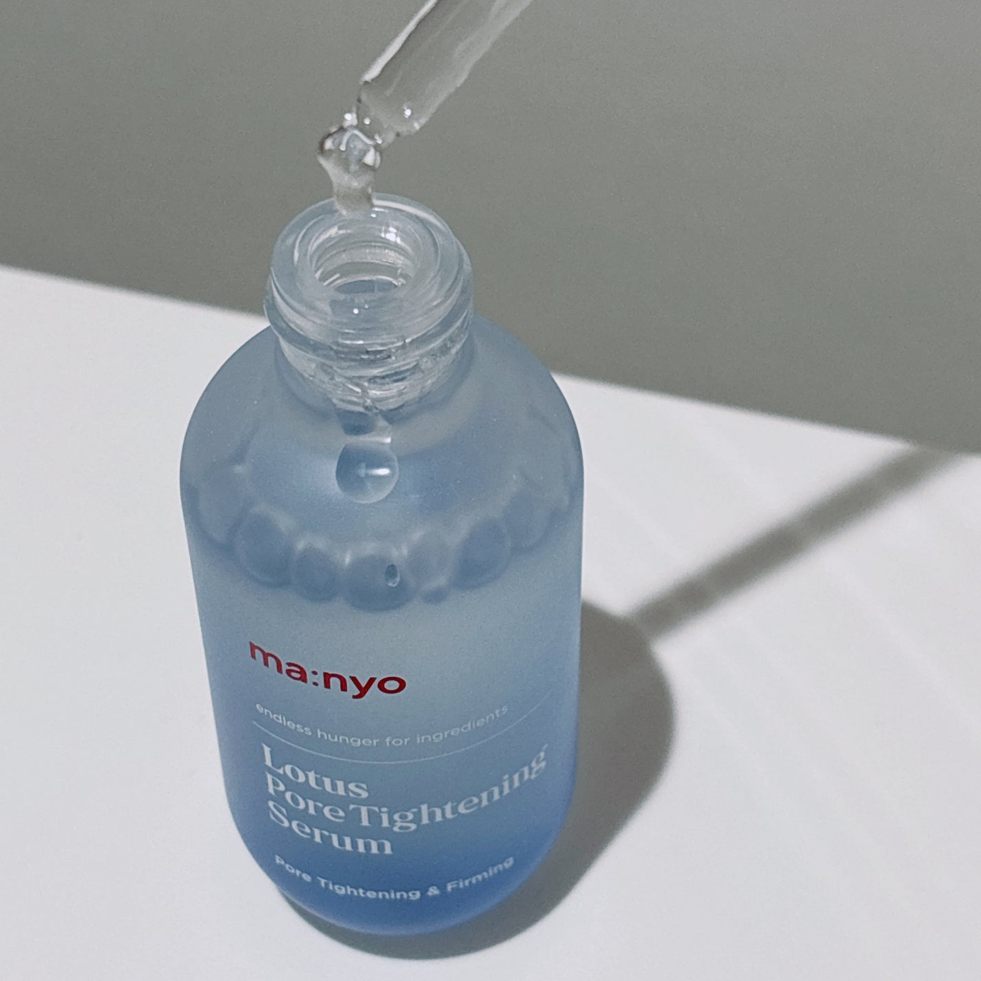 ロータスポアタイトニングセラム/manyo/美容液を使ったクチコミ(2枚目)