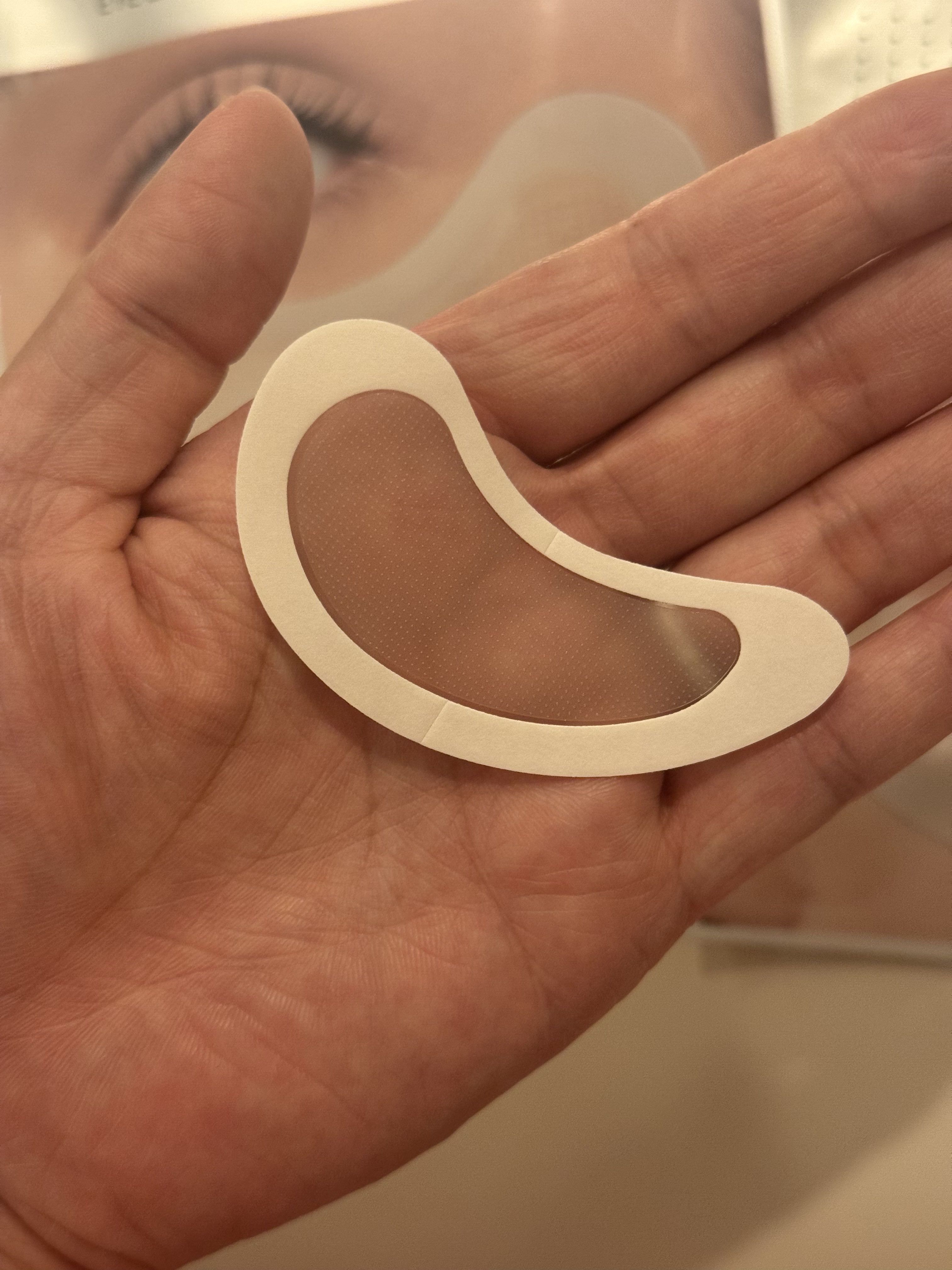 アイバックリフト1100シャットリードルパッチ/CHARDE/シートマスク・パックを使ったクチコミ（3枚目）