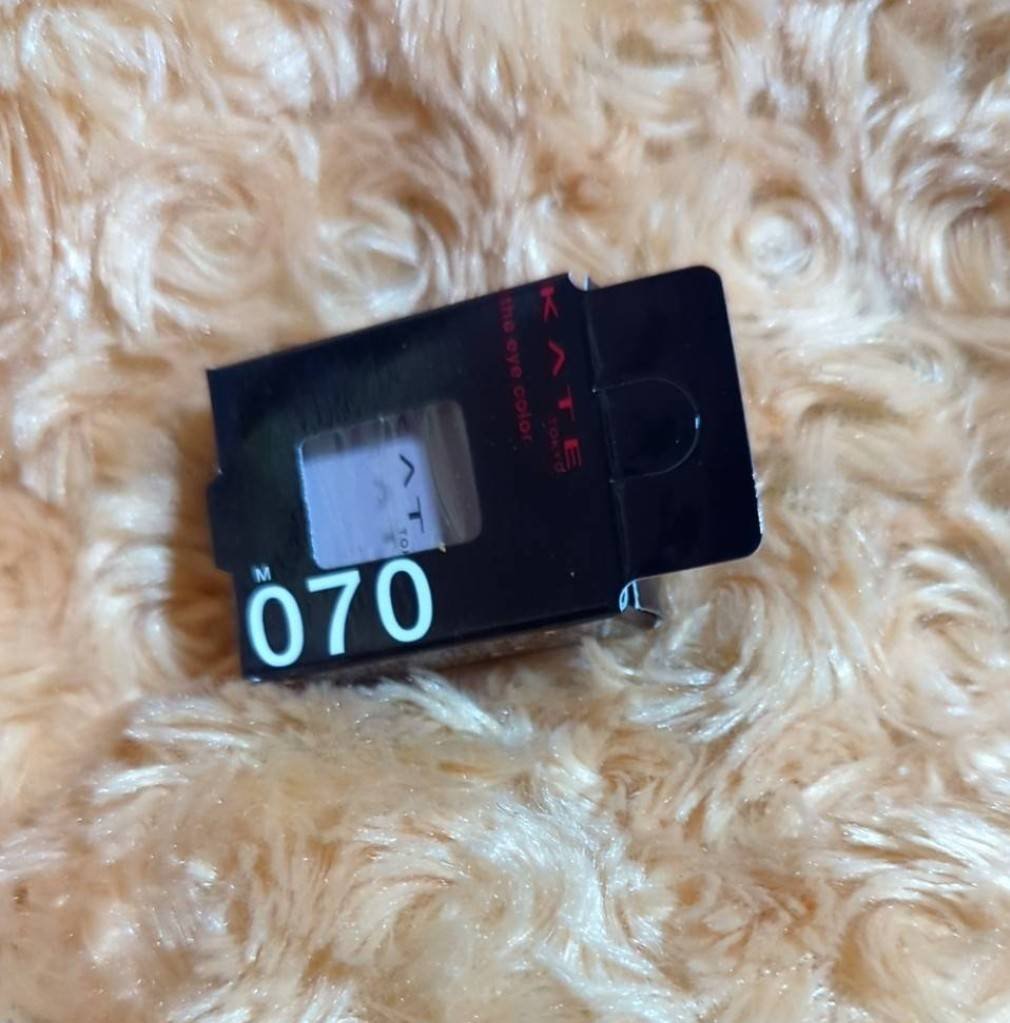 ケイト ザ アイカラー 070【マット】フォグピンク/KATE/単色アイシャドウを使ったクチコミ（1枚目）