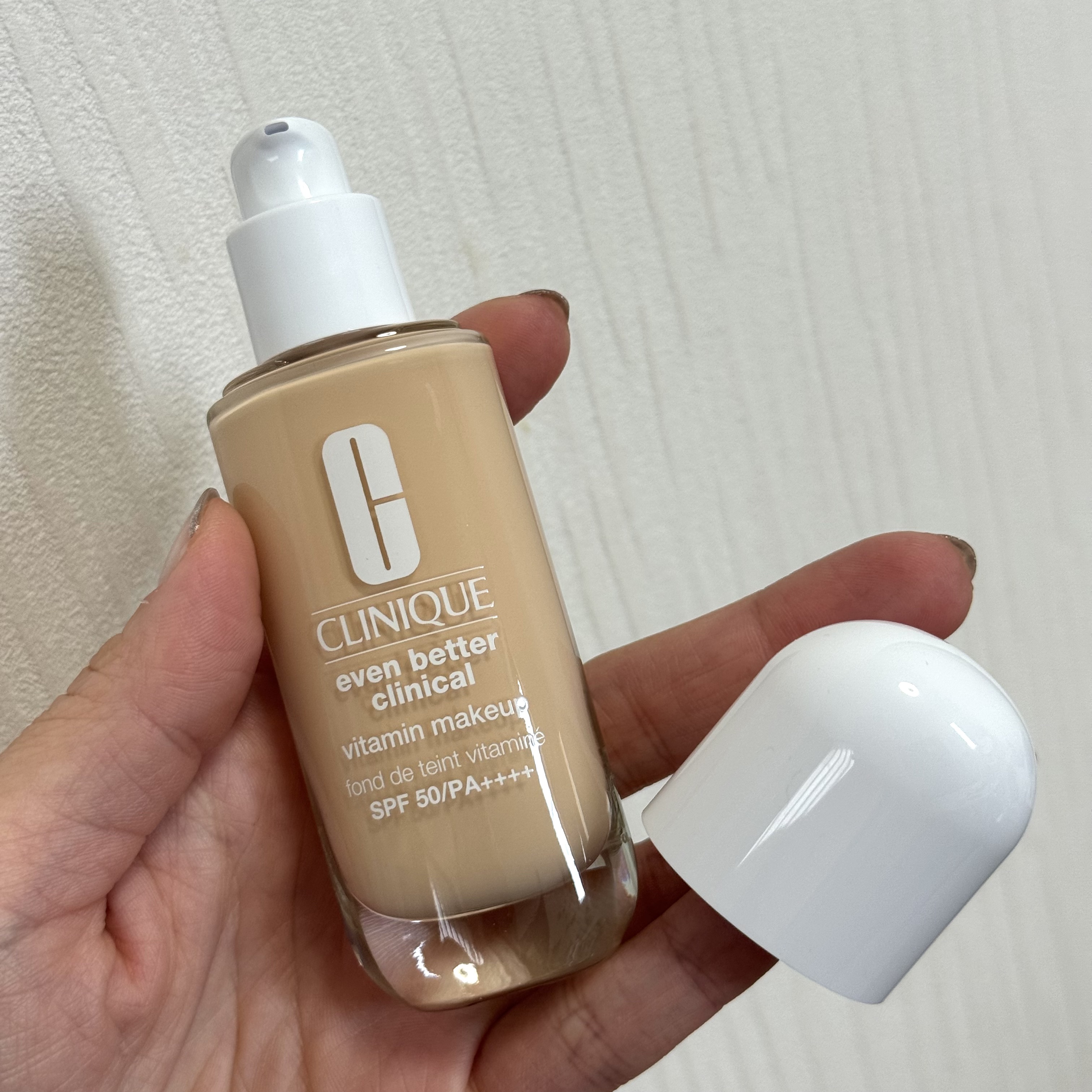 イーブン ベター メイクアップ  V ファンデーション 50/CLINIQUE/リキッドファンデーションを使ったクチコミ（2枚目）