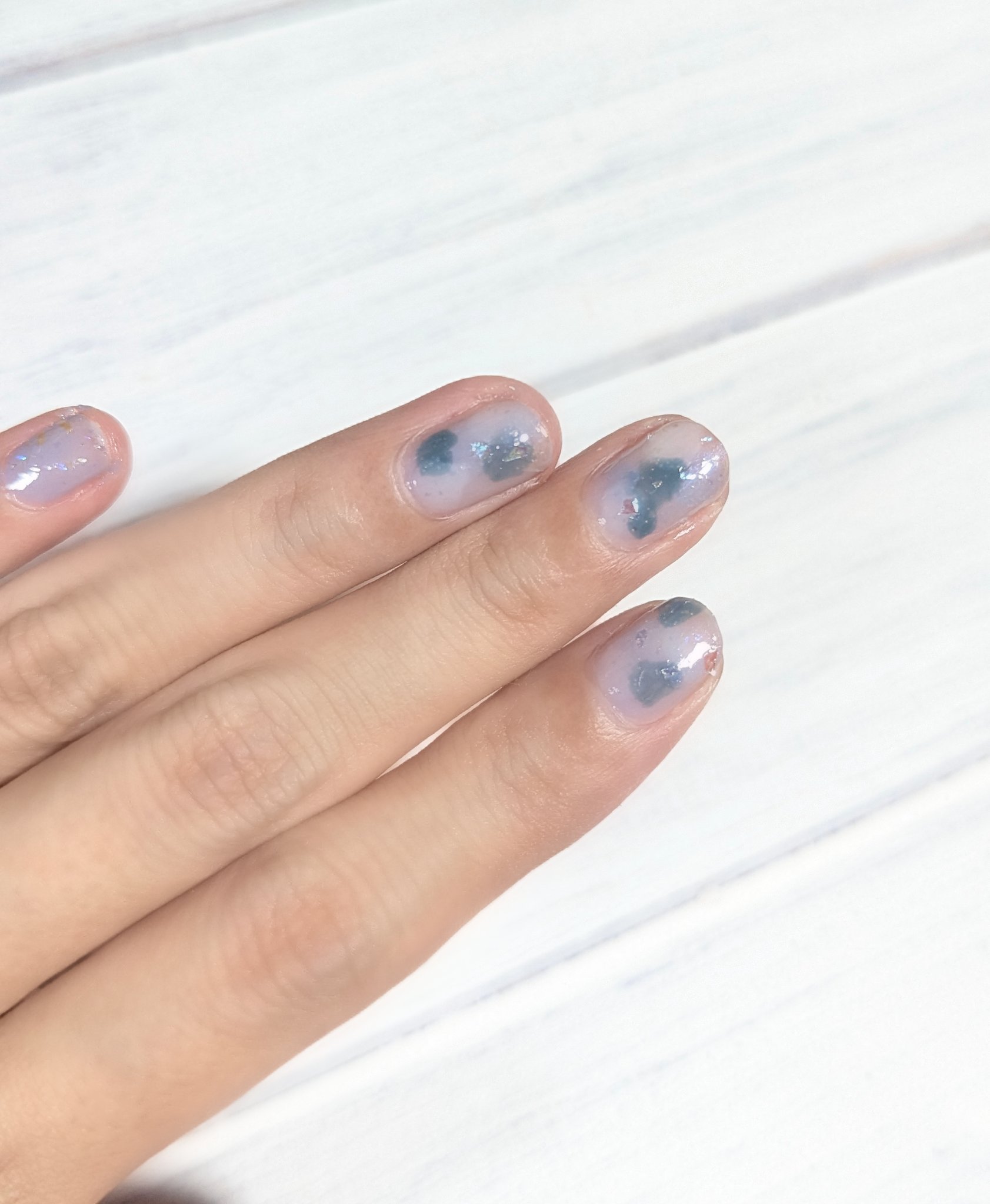 カラフルネイルズ/キャンメイク/マニキュアを使ったクチコミ（2枚目）