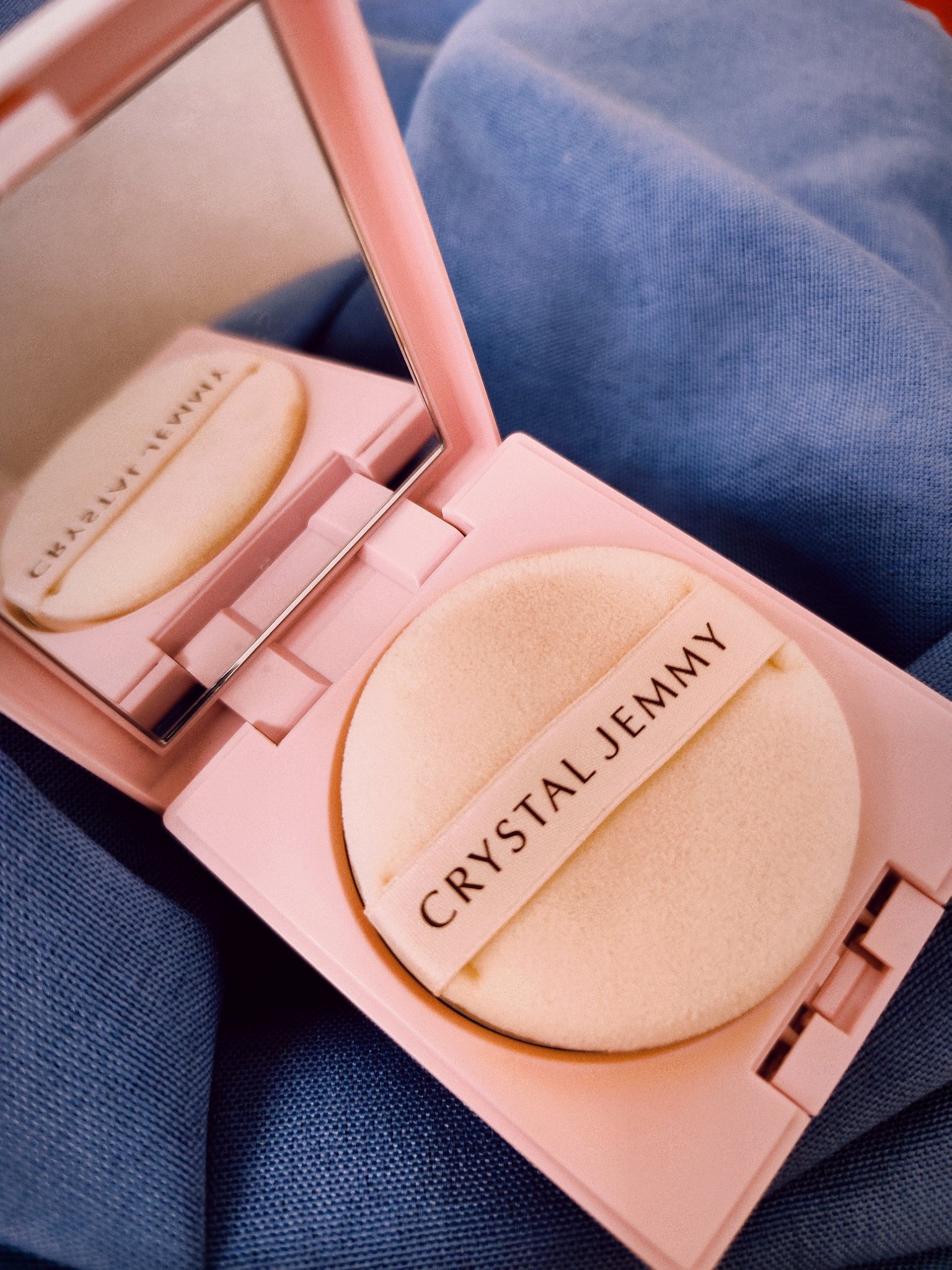 チェンジ　リンクルホワイトプレストパウダー2個・アイシャドウ&チーク　3点セット チェンジ メイク効果で透明感のある 明るい肌印象を演出 シワ