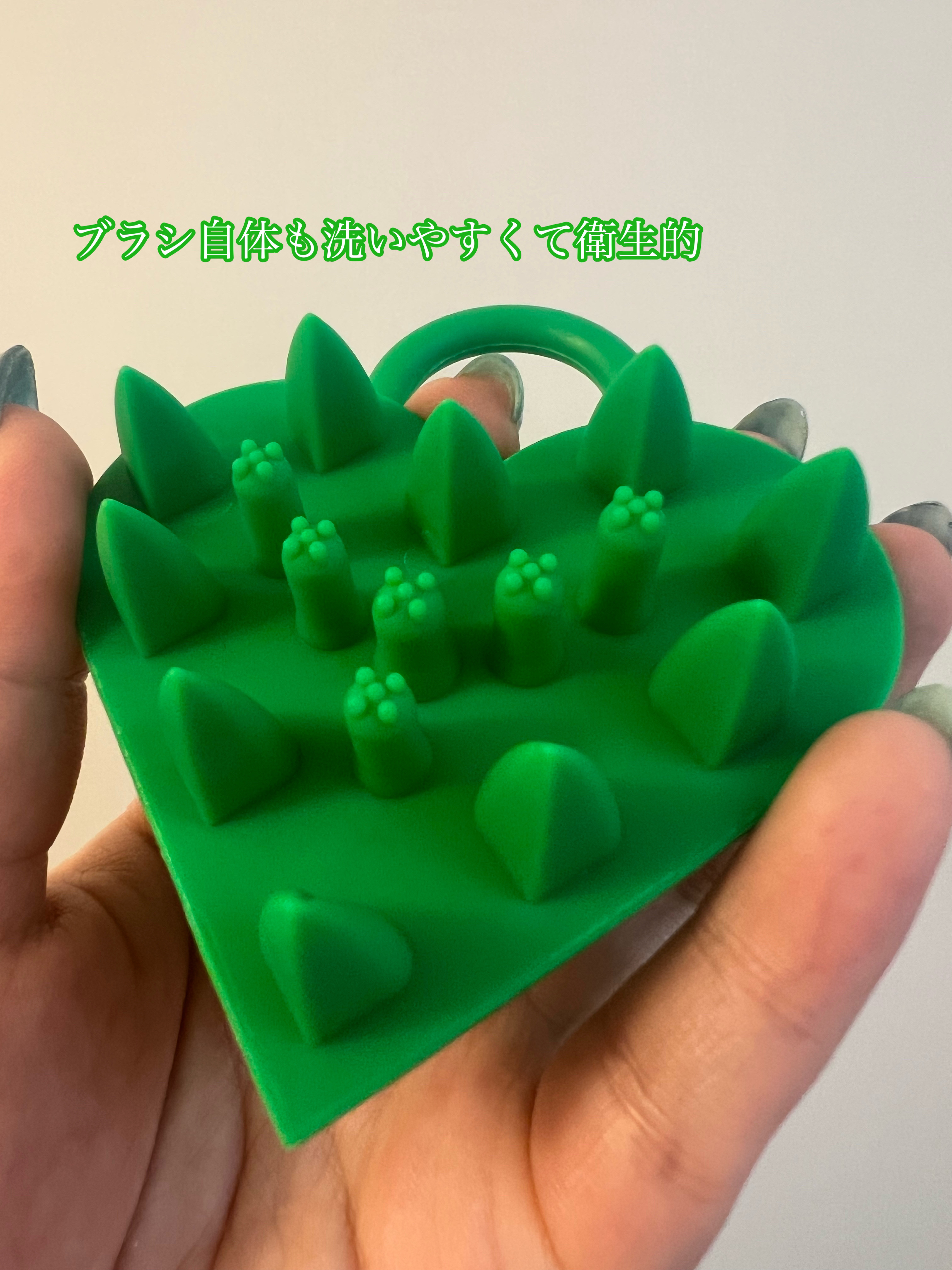 ハートロック スカルプブラシ/SINN PURETÉ/スカルプブラシを使ったクチコミ（3枚目）