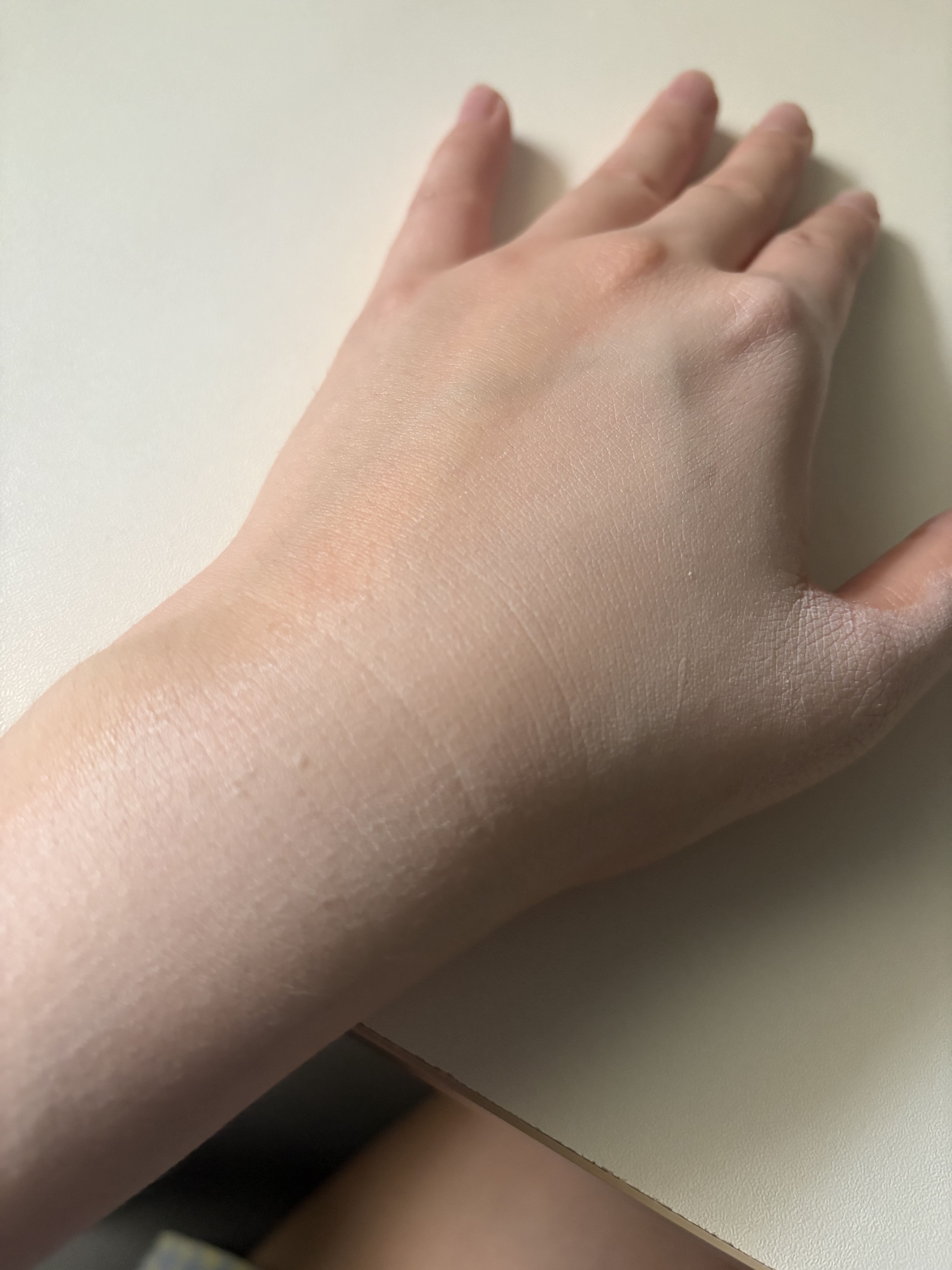 オールアバウトグロウトーンアップクリーム/CHASIN'RABBITS/化粧下地を使ったクチコミ（3枚目）