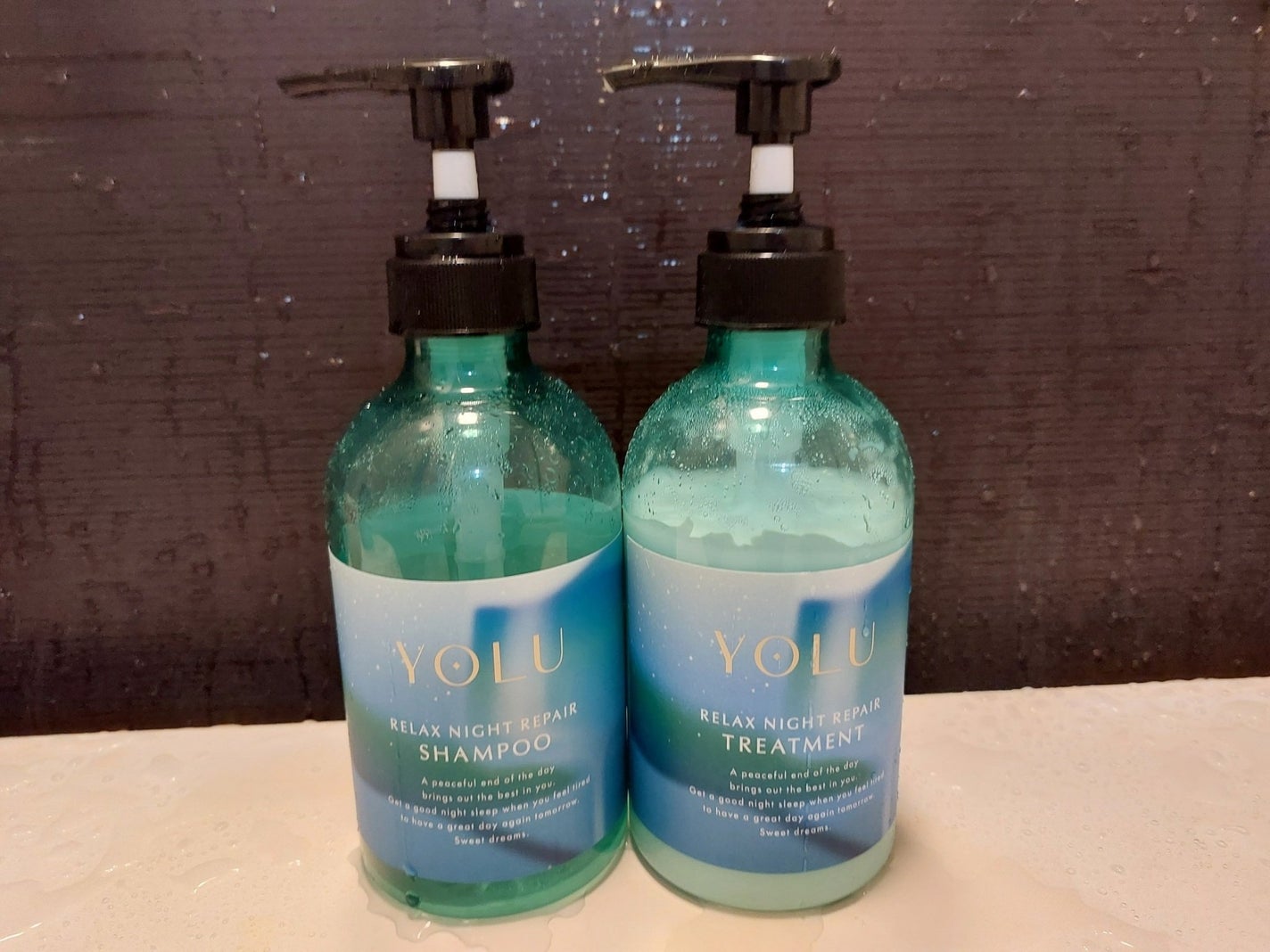 ヨル モクテル リラックスナイトリペアシャンプー/トリートメント/YOLU/市販シャンプーを使ったクチコミ(1枚目)