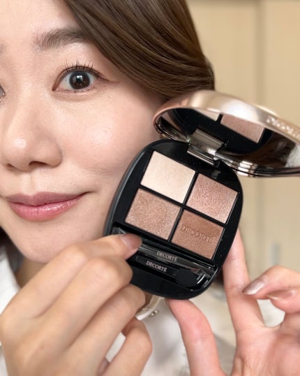 スキンシャドウ デザイニング パレット/DECORTÉ/アイシャドウパレットを使ったクチコミ(8枚目)