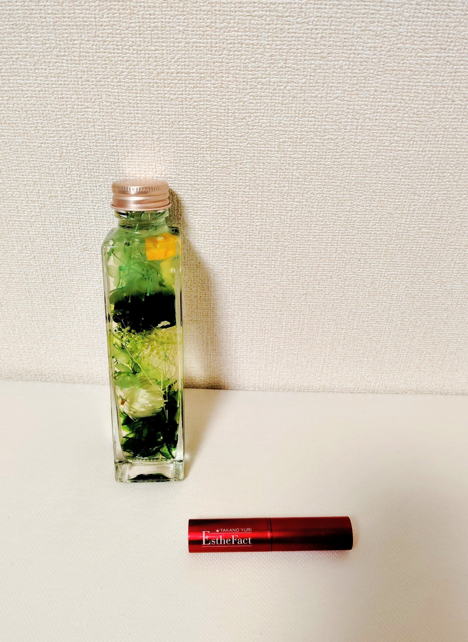 リンクルホワイトセラムスティック/たかの友梨エステファクト/美容液を使ったクチコミ（2枚目）