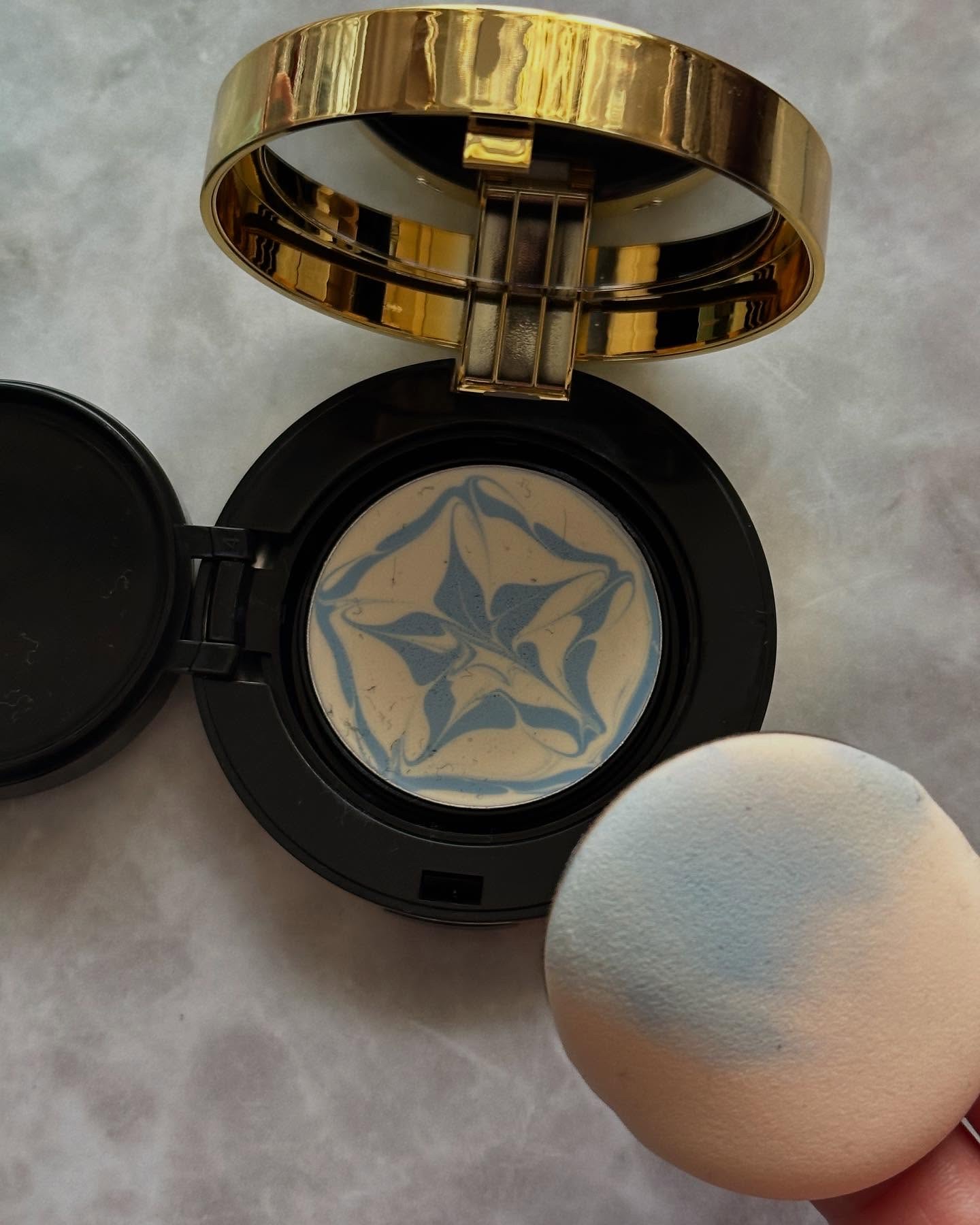 エッセンスサンパクト/VT/化粧下地を使ったクチコミ（3枚目）