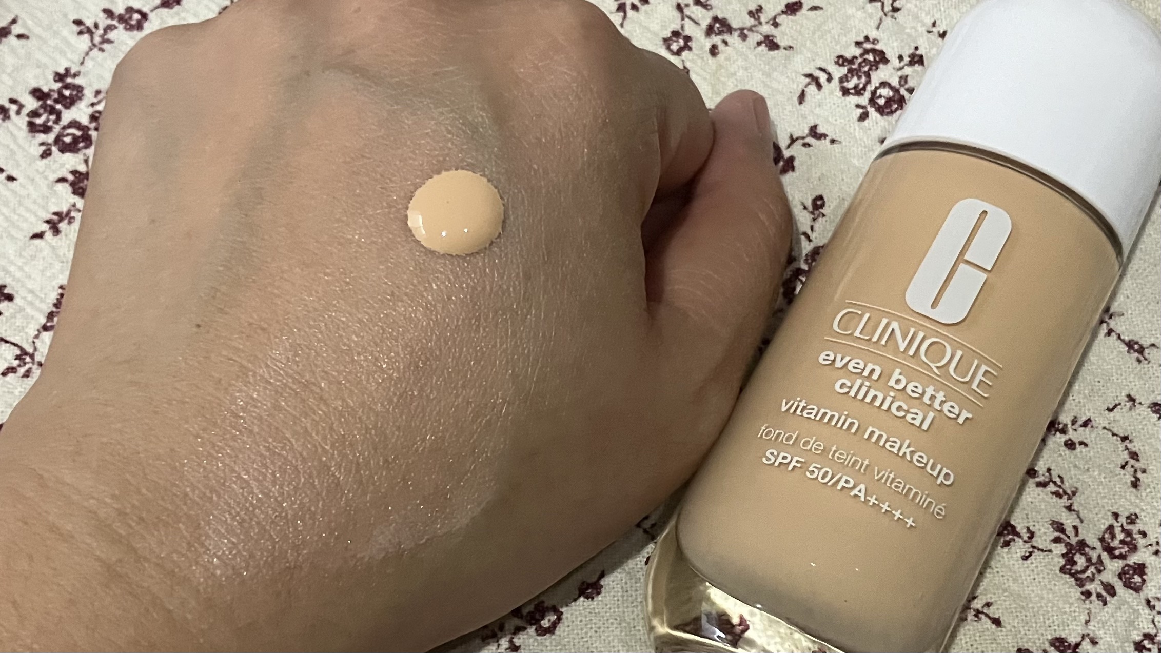 イーブン ベター メイクアップ  V ファンデーション 50/CLINIQUE/リキッドファンデーションを使ったクチコミ（3枚目）