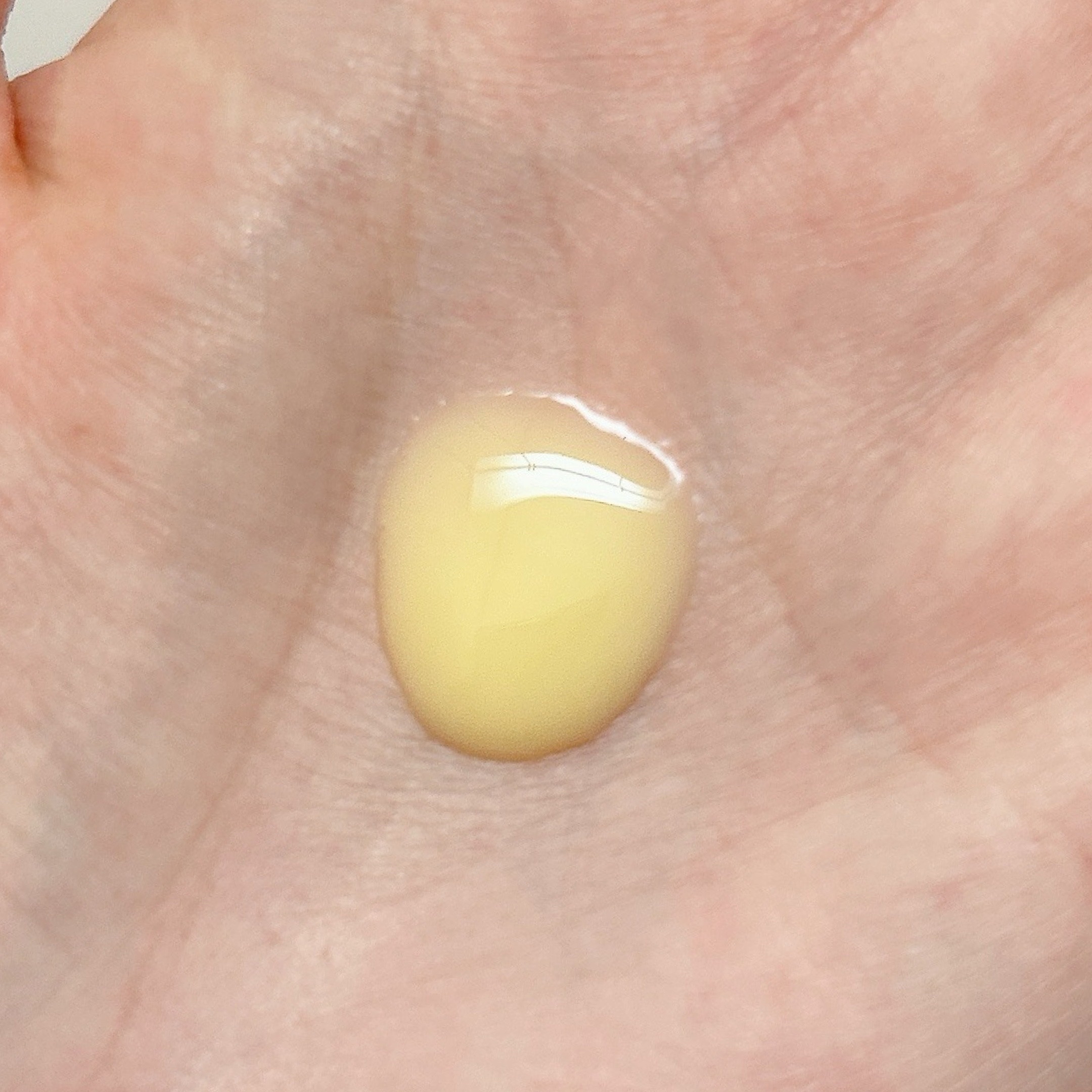 ビタミンC15%スーパーブラストアンプル/ZIGTAG/美容液を使ったクチコミ（3枚目）